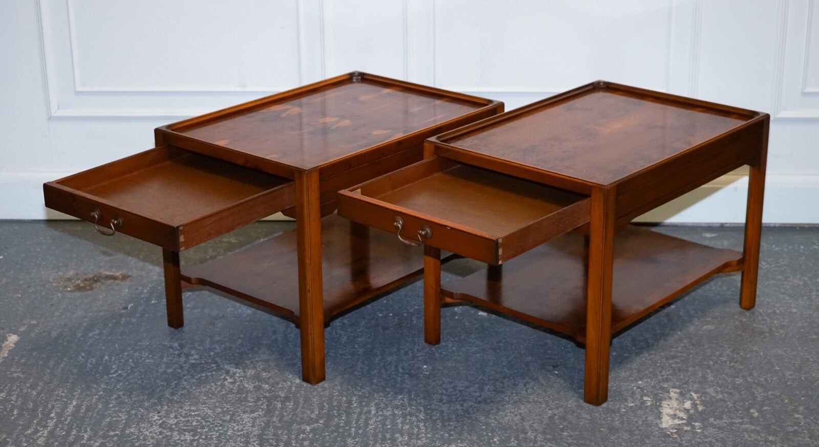 VINTAGE PAIR OF BEVAN FUNNELL YEW WOOD TWO TIERED SIDE LAMP SIDE TABLES