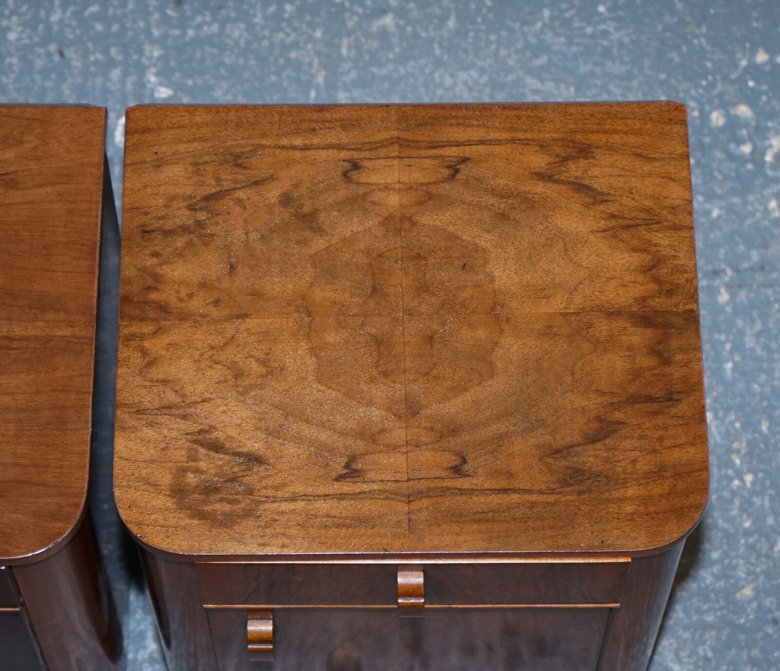 PAIR OF 1930'S ART DECO BURR WALNUT BEDSIDE TABLES NIGHTSTANDS DRAWER & CUPBOARD