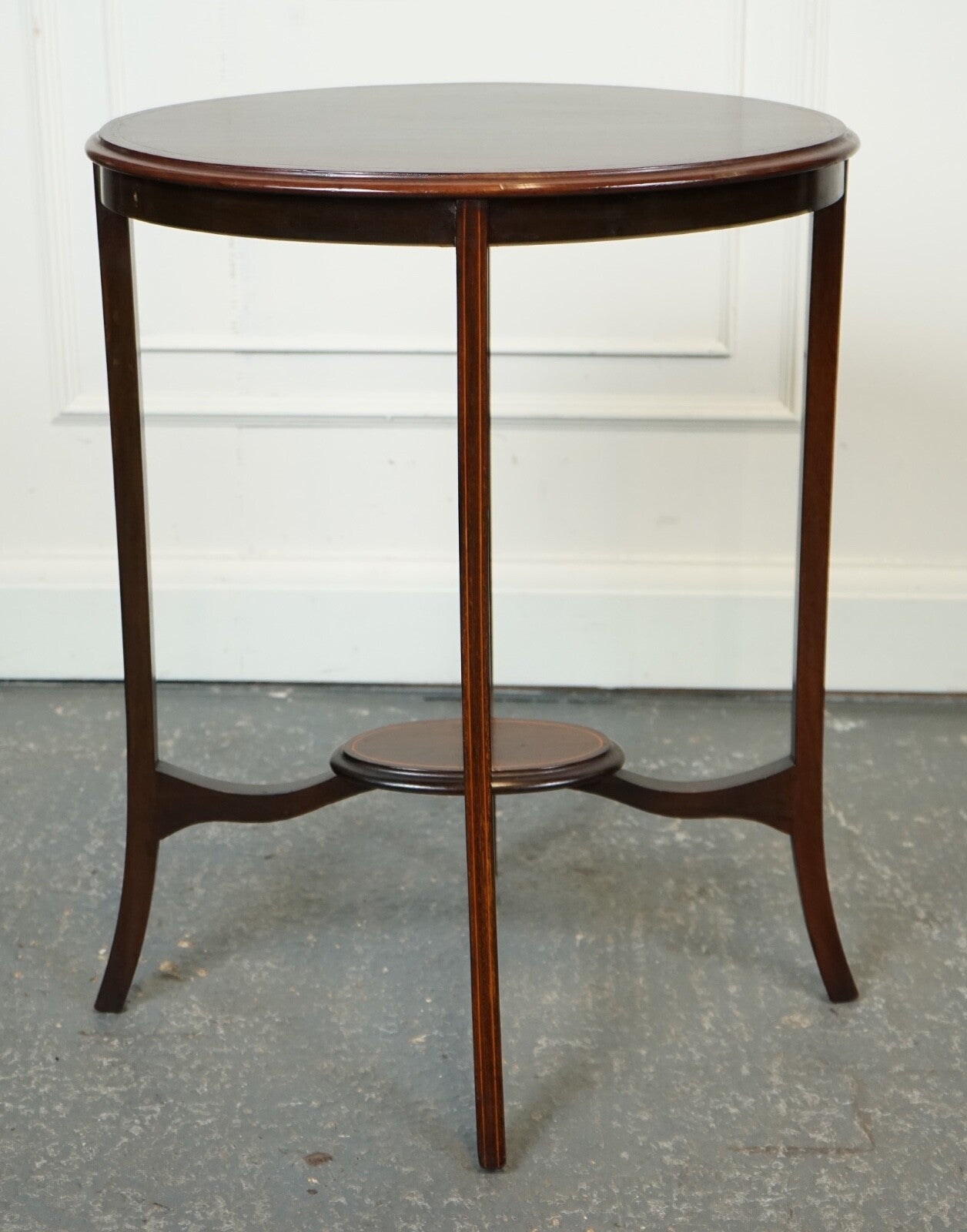 LOVELY ANTIQUE OVAL HARDWOOD SIDE PLANT TABLE J1
