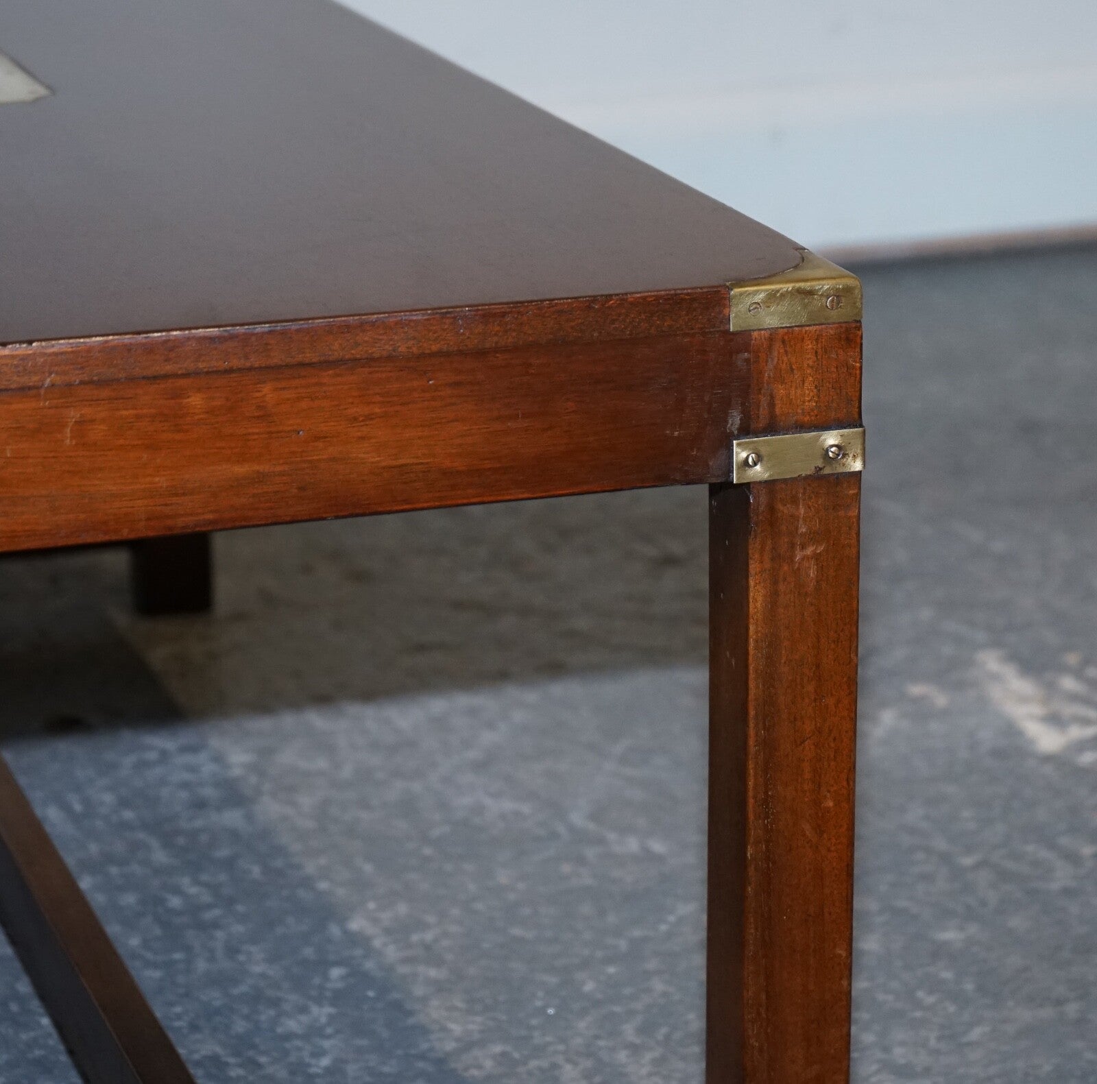 RESTORED HARRODS REH KENNEDY MILiTARY CAMPAIGN COFFEE TABLE
