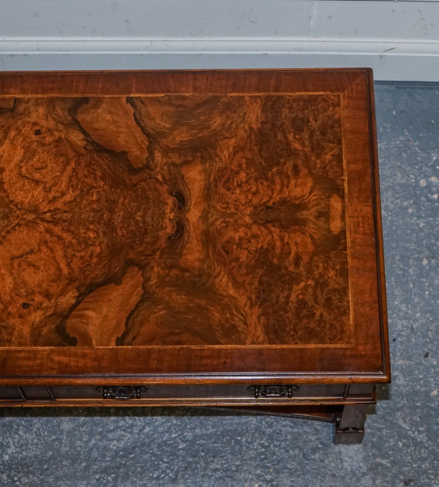 VINTAGE BRIGHTS OF NETTLEBED BURR WALNUT COFFEE TABLE WITH TWO DEEP DRAWERS