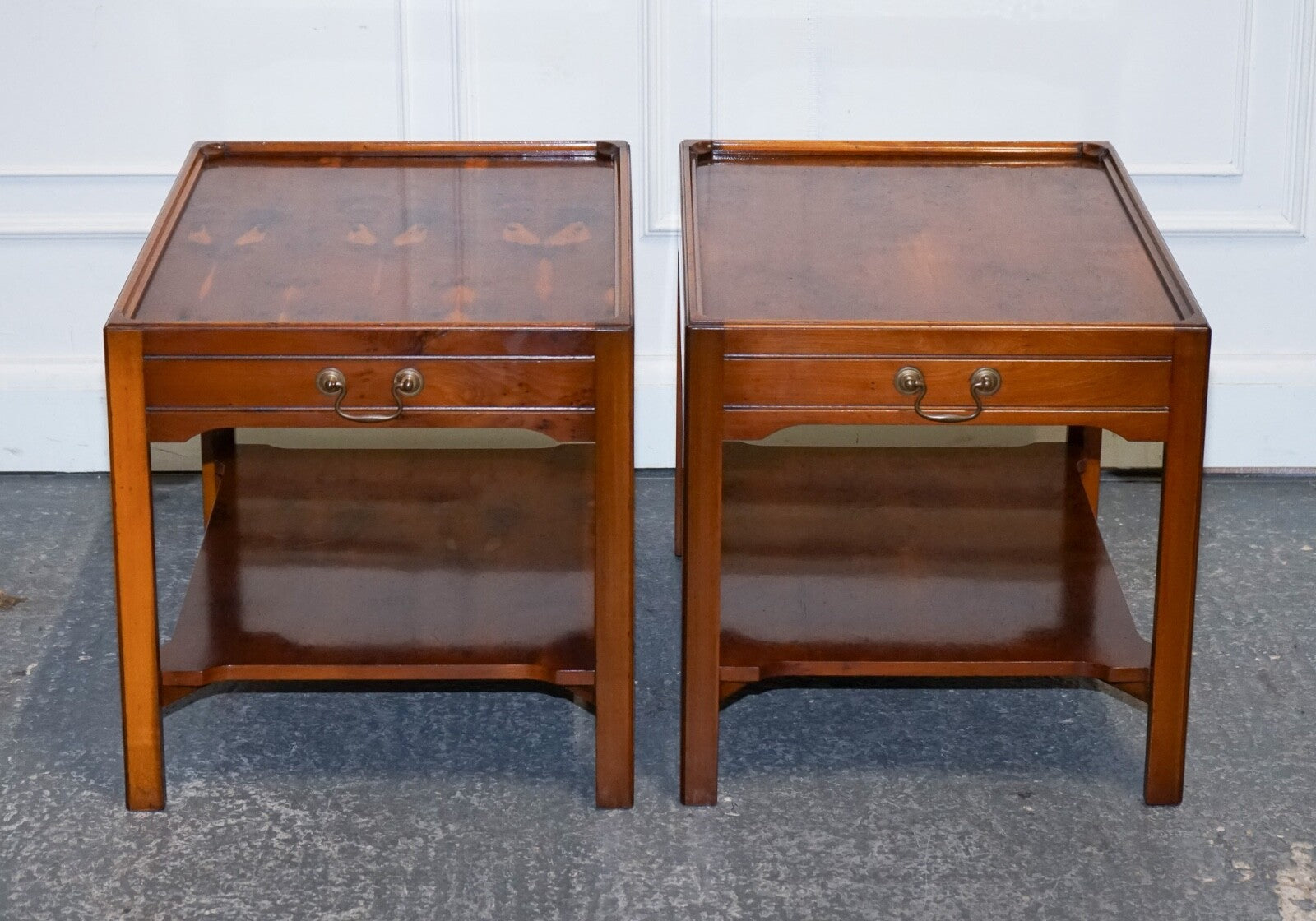 VINTAGE PAIR OF BEVAN FUNNELL YEW WOOD TWO TIERED SIDE LAMP SIDE TABLES