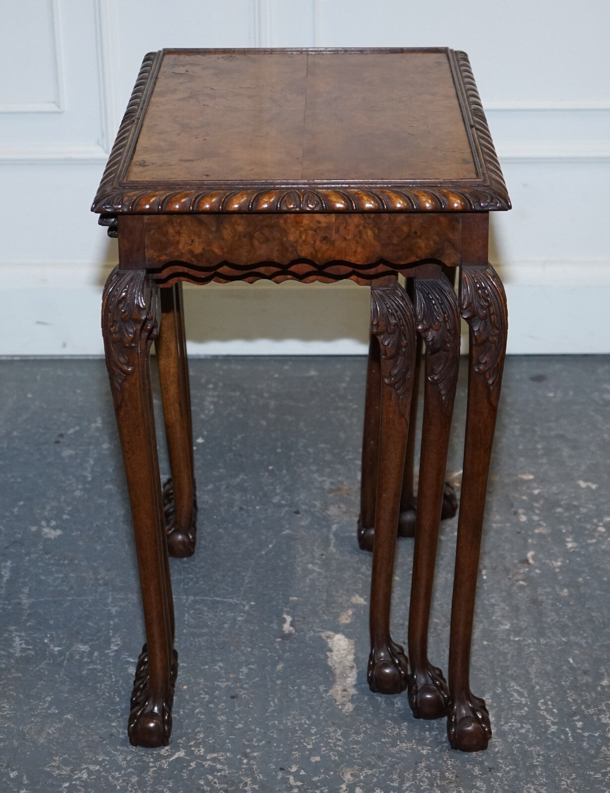 STUNNING BURR WALNUT NEST OF  THREE TABLES CARVED CLAW & BALL FEET