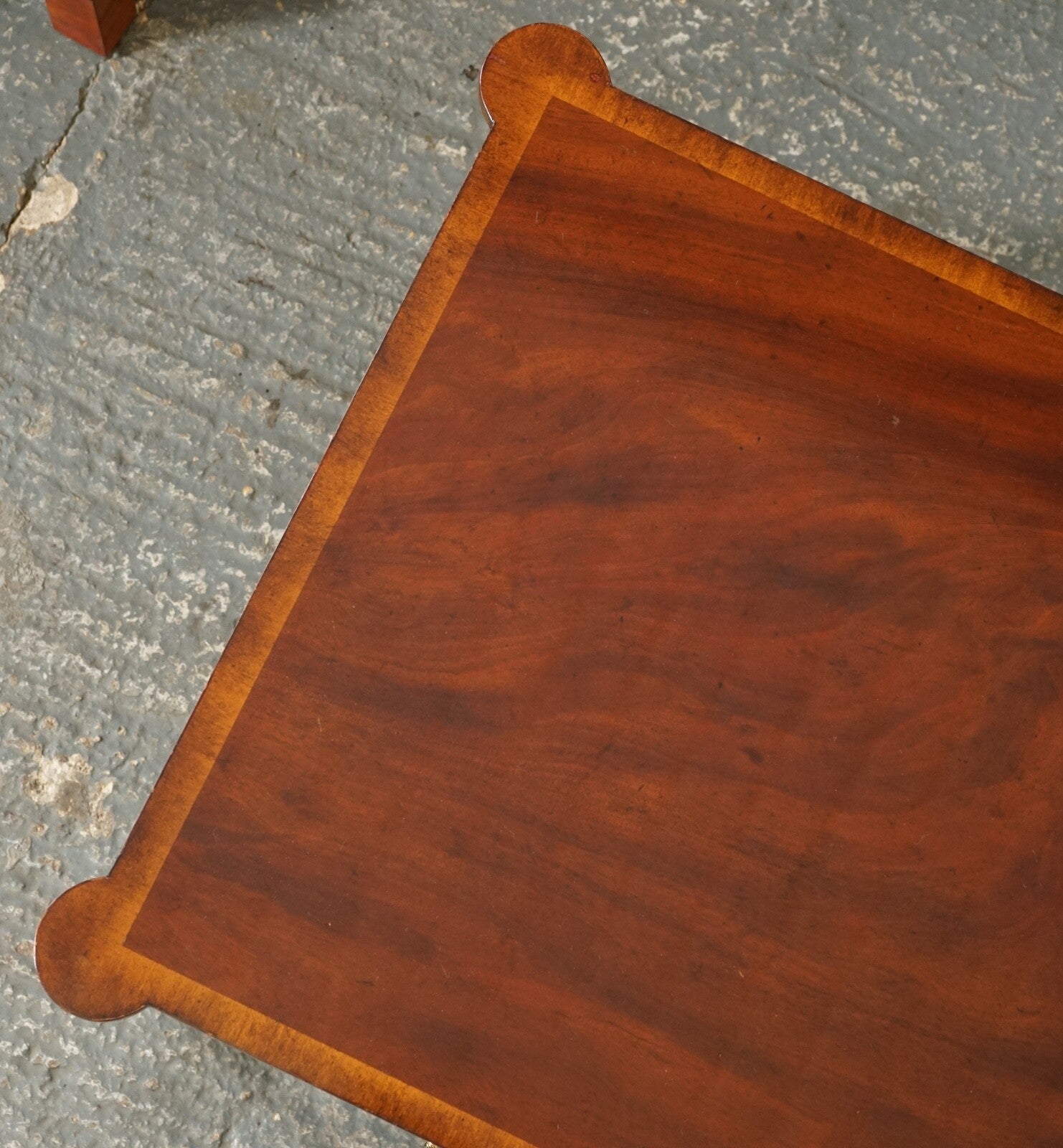 REGENCY STYLE COFFEE TABLE WITH FOUR DRAWERS BRASS FEET
