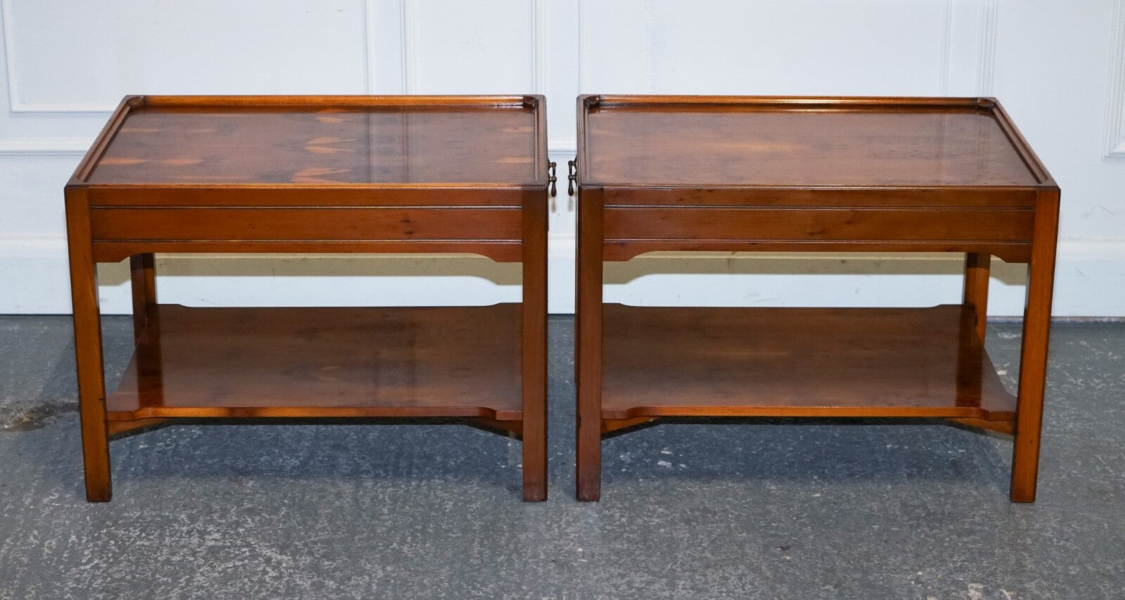 VINTAGE PAIR OF BEVAN FUNNELL YEW WOOD TWO TIERED SIDE LAMP SIDE TABLES
