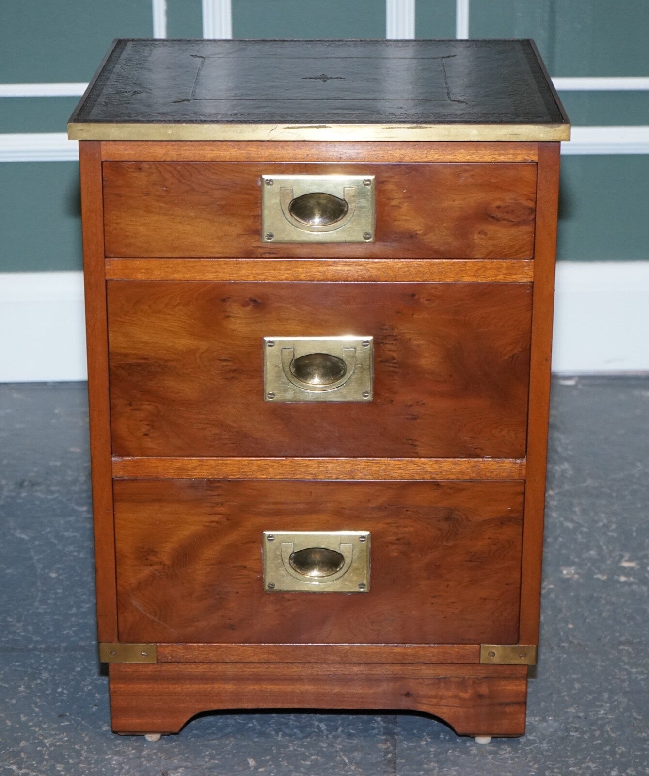 MILITARY CAMPAIGN BEDSIDE NIGHTSTAND END TABLE GREEN LEATHER TOP