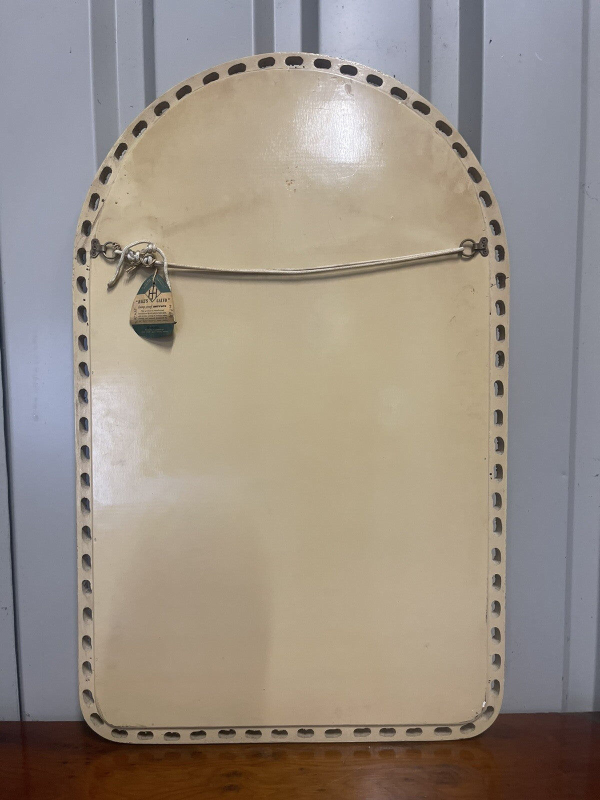1950'S VINTAGE JOHN ''HALLS GALVO'' DAMP PROOF WHITE AND GOLD WALL MIRROR