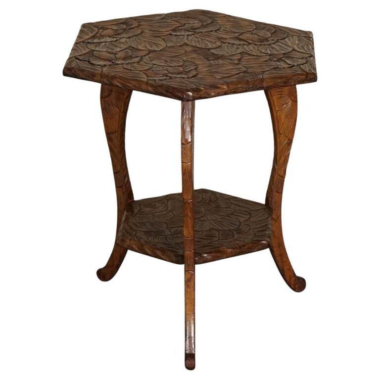 EARLY 19TH CENTURY LIBERTY'S LONDON HAND CARVED OCCASIONAL SIDE END LAMP TABLE