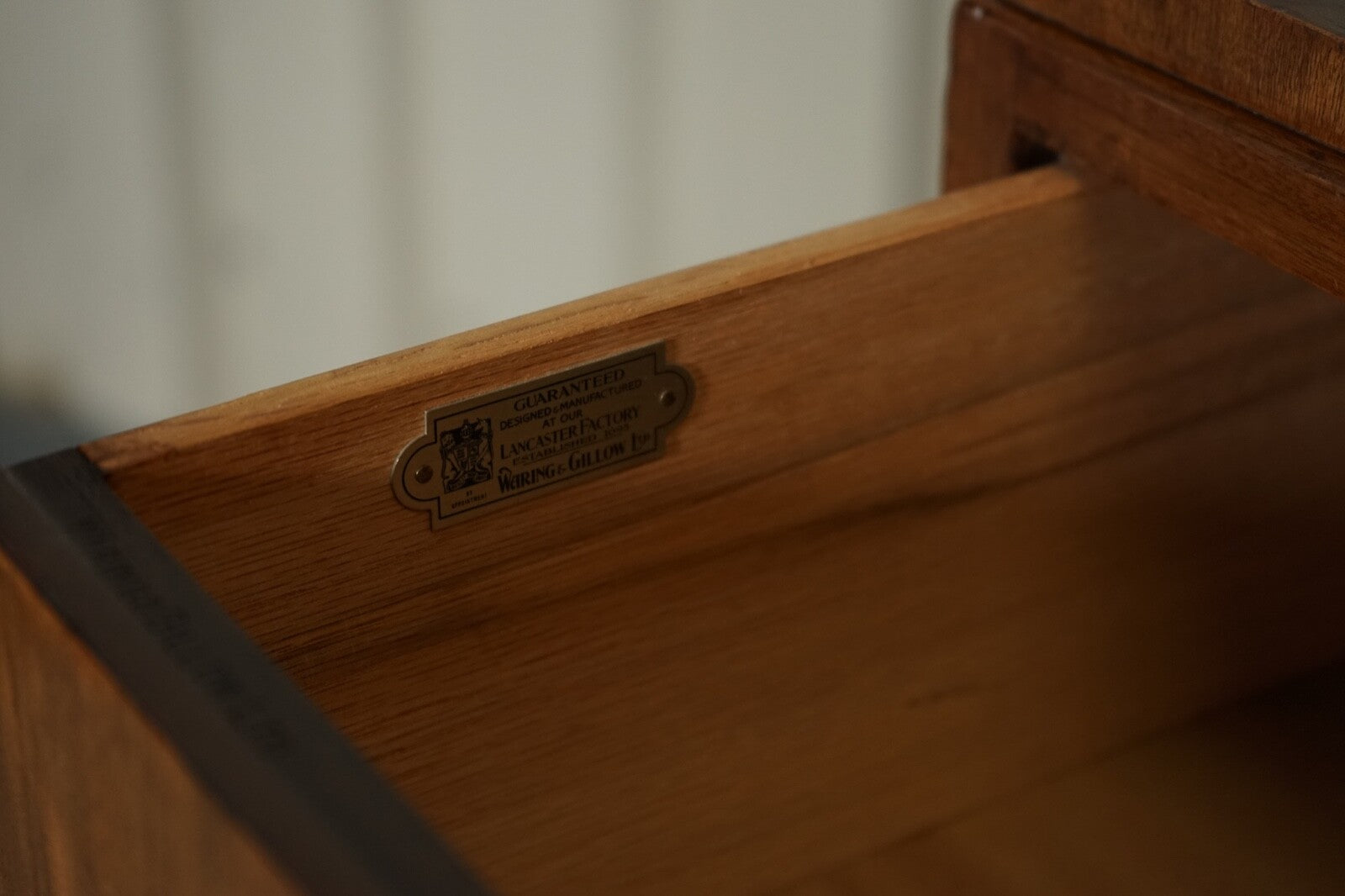 CIRCA 1930'S STAMPED WARING & GILLOW LTD CHEST OF DRAWERS SIDEBOARD