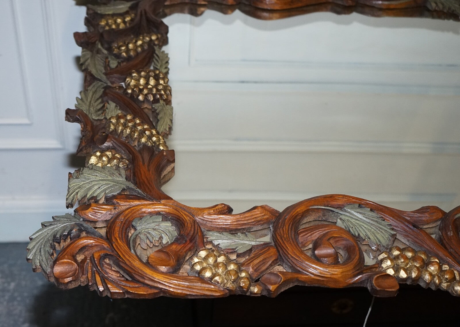 VINTAGE BLACK FORREST STYLE HEAVILY CARVED WOODEN WALL MIRROR VERY DECORATIVE