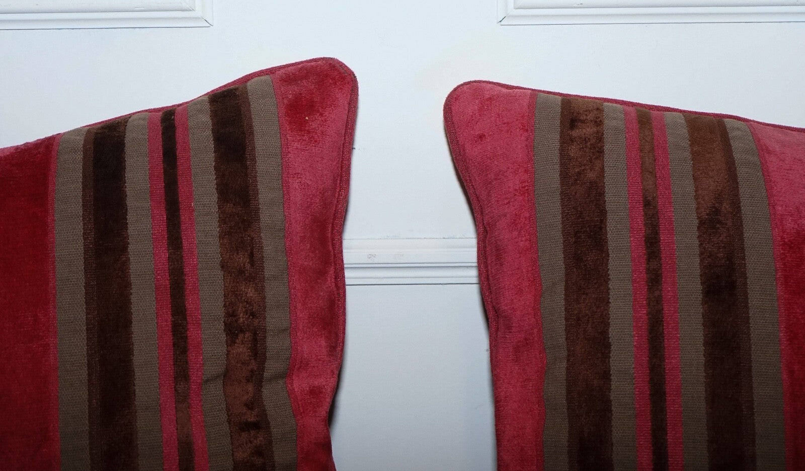 PAIR OF ALEXANDER & JAMES HUDSON STRiPEY SCATTER CUSHIONS