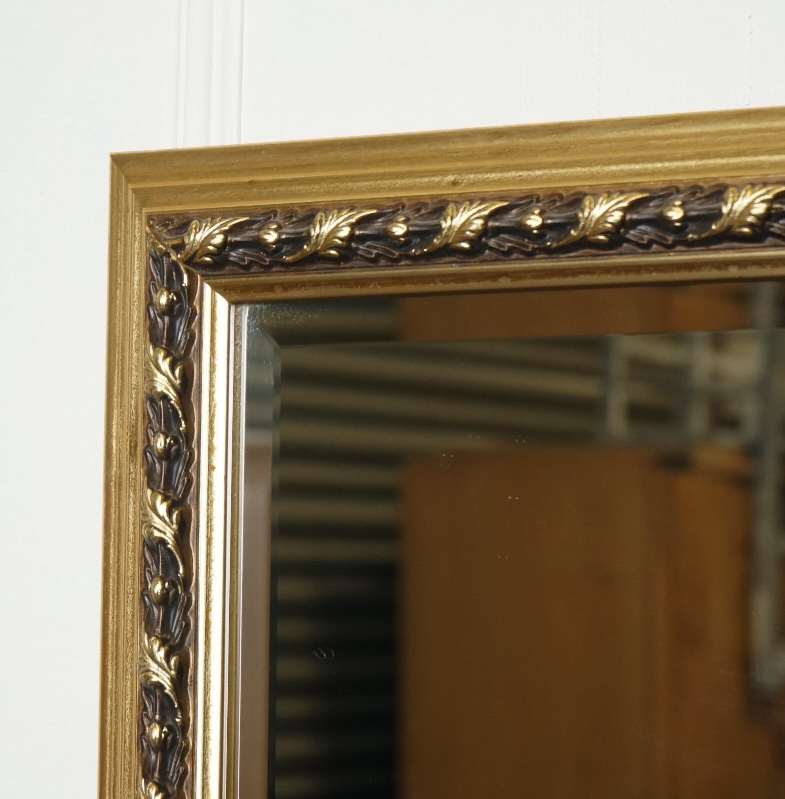 LOVELY GOLD ORNATE RECTANGLE BEVELLED MIRROR J1