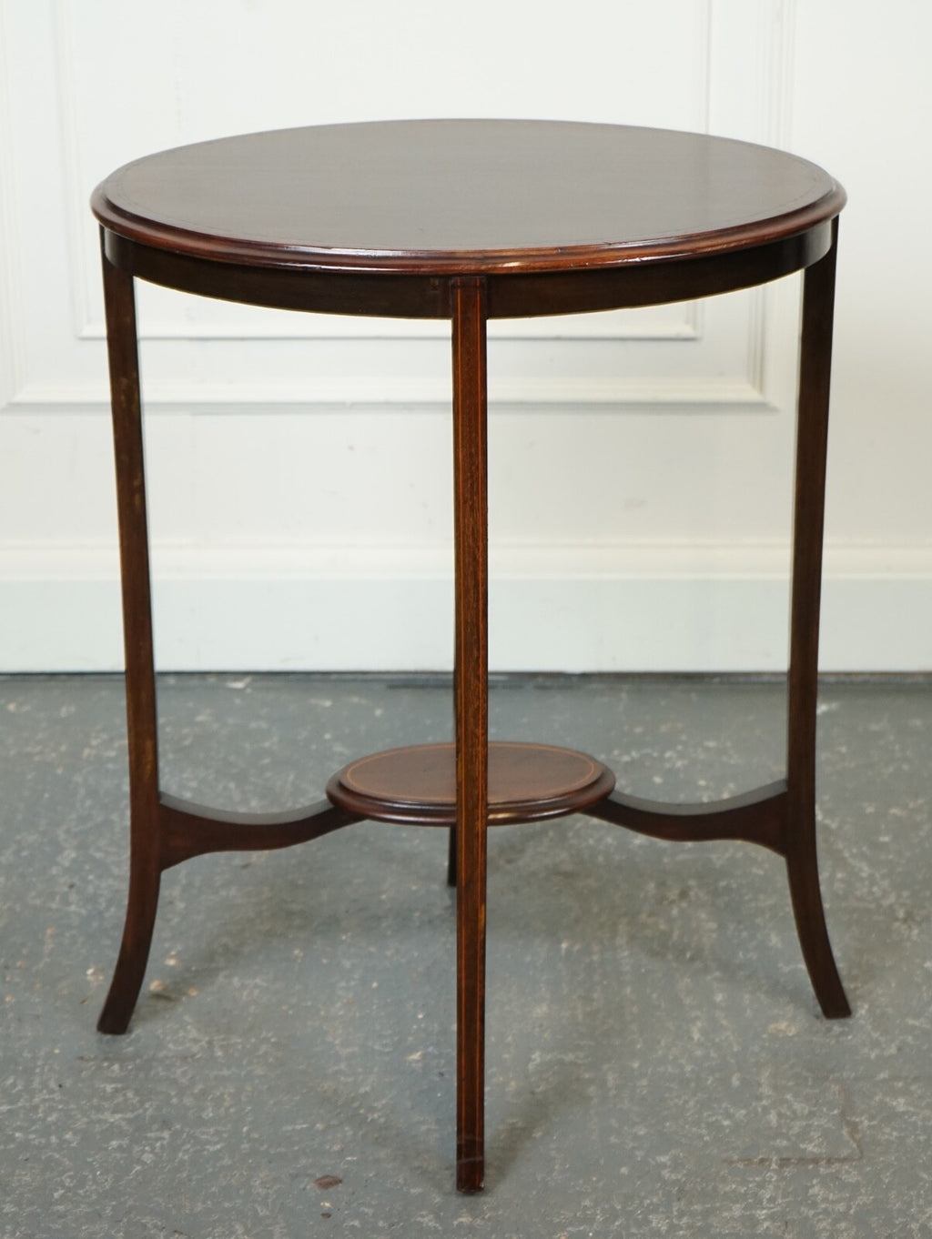LOVELY ANTIQUE OVAL HARDWOOD SIDE PLANT TABLE J1