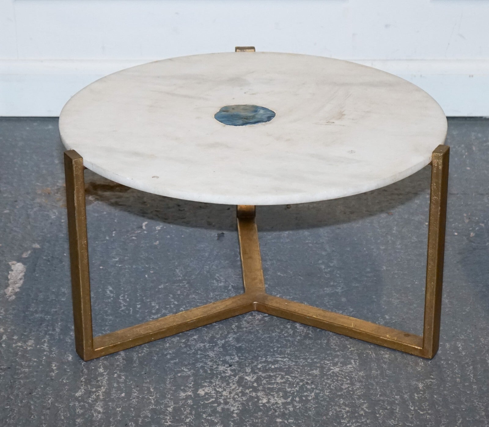 STUNNING EX SHOWROOM MARBLE IRON & BLUE AGATE STONE SIDE COFFEE TABLES