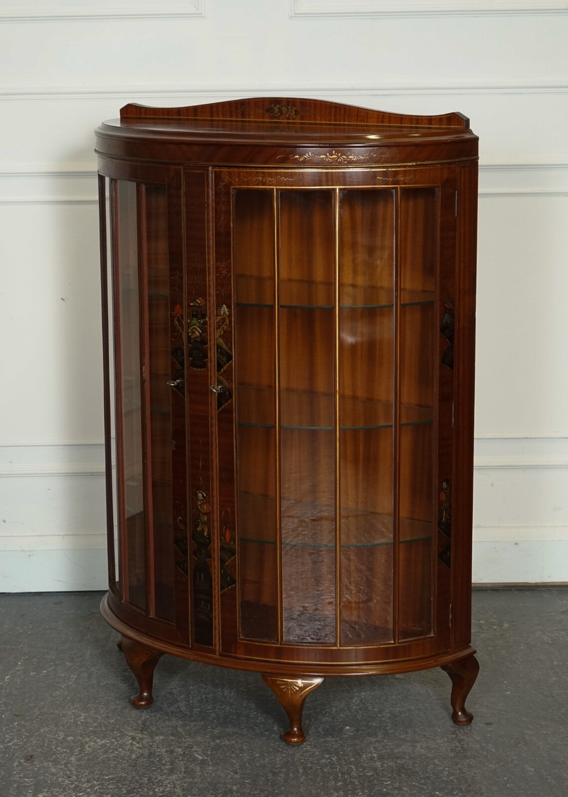 ORIENTAL CHINESE DWARF BOW FRONT DISPLAY CABINET WITH GLASS SHELVES