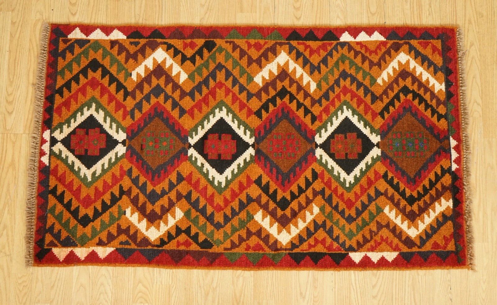 LOVELY VINTAGE GEOMETRIC KILIM AZTEC RUG