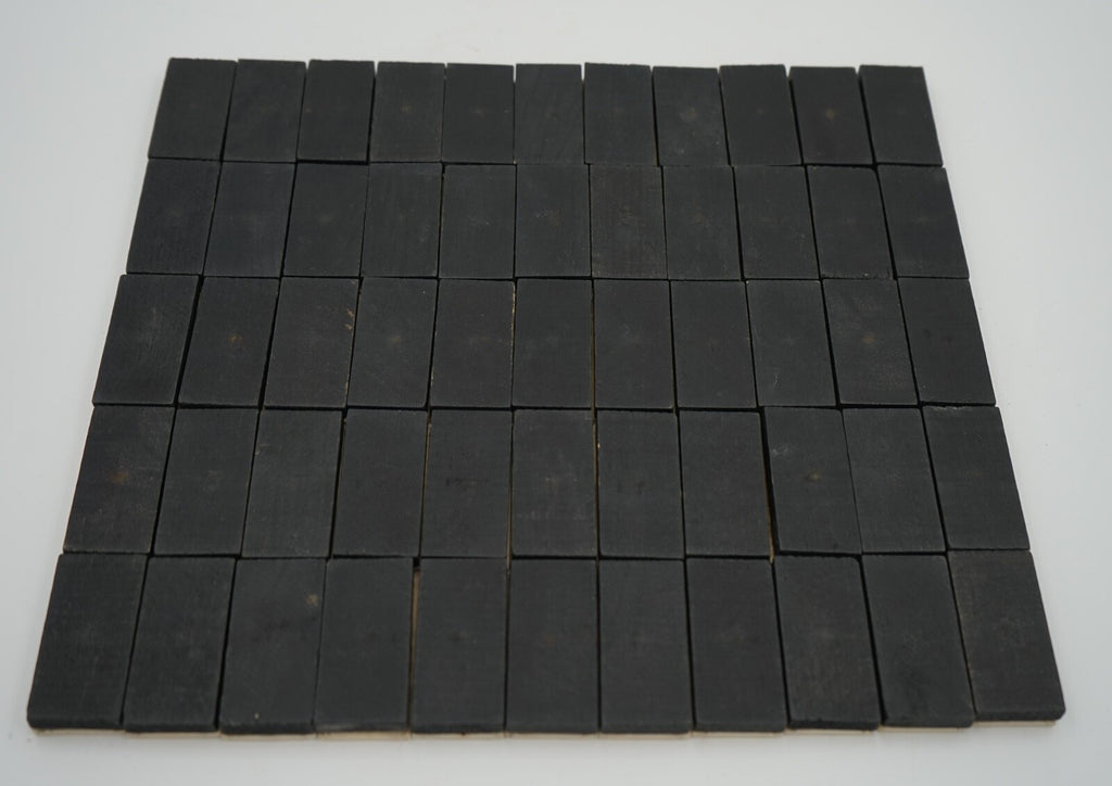 LATE 19TH CENTURY BOX OF TRADITIONAL GAME NINER DOMINOS WITH STUNNING PATINA