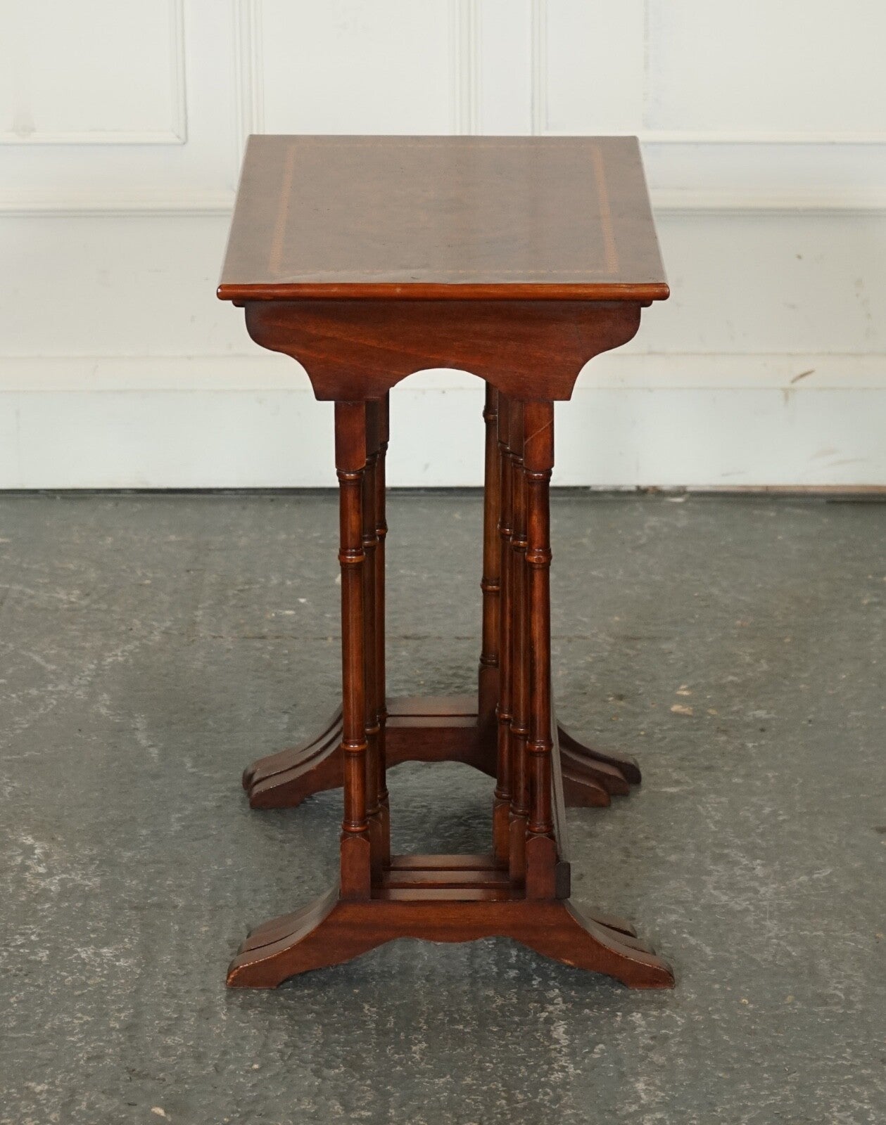 RESTORED VINTAGE SHERATON REVIVAL BURR WALNUT NEST OF TABLES