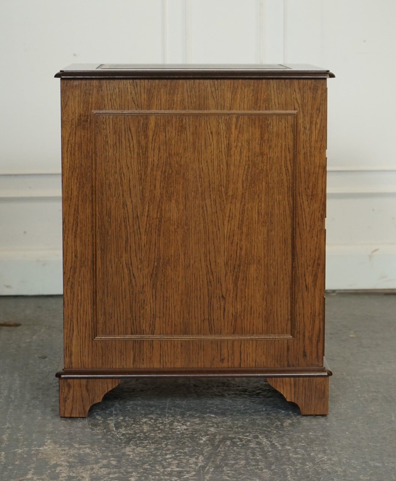 VINTAGE OAK OFFICE FILLING CABINET TWO DRAWERS BROWN LEATHER TOP PART OF SUITE
