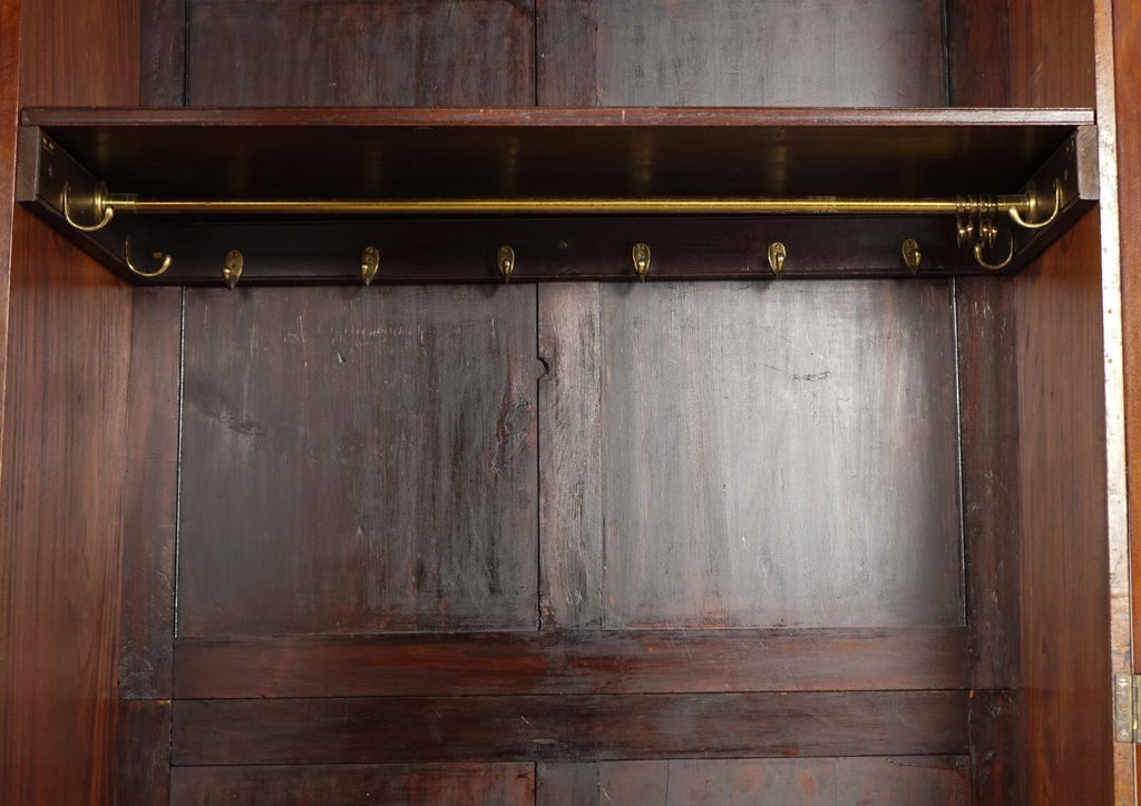 EDWARDIAN FLAMED HARDWOOD SHERATON REVIVAL DOUBLE WARDROBE J1