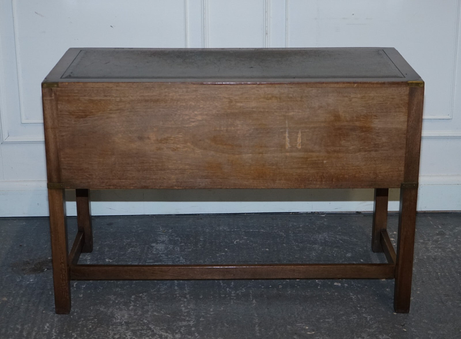 VINTAGE HARRODS LONDON KENNEDY MILITARY CAMPAIGN LEATHER TOP WRITING TABLE DESK