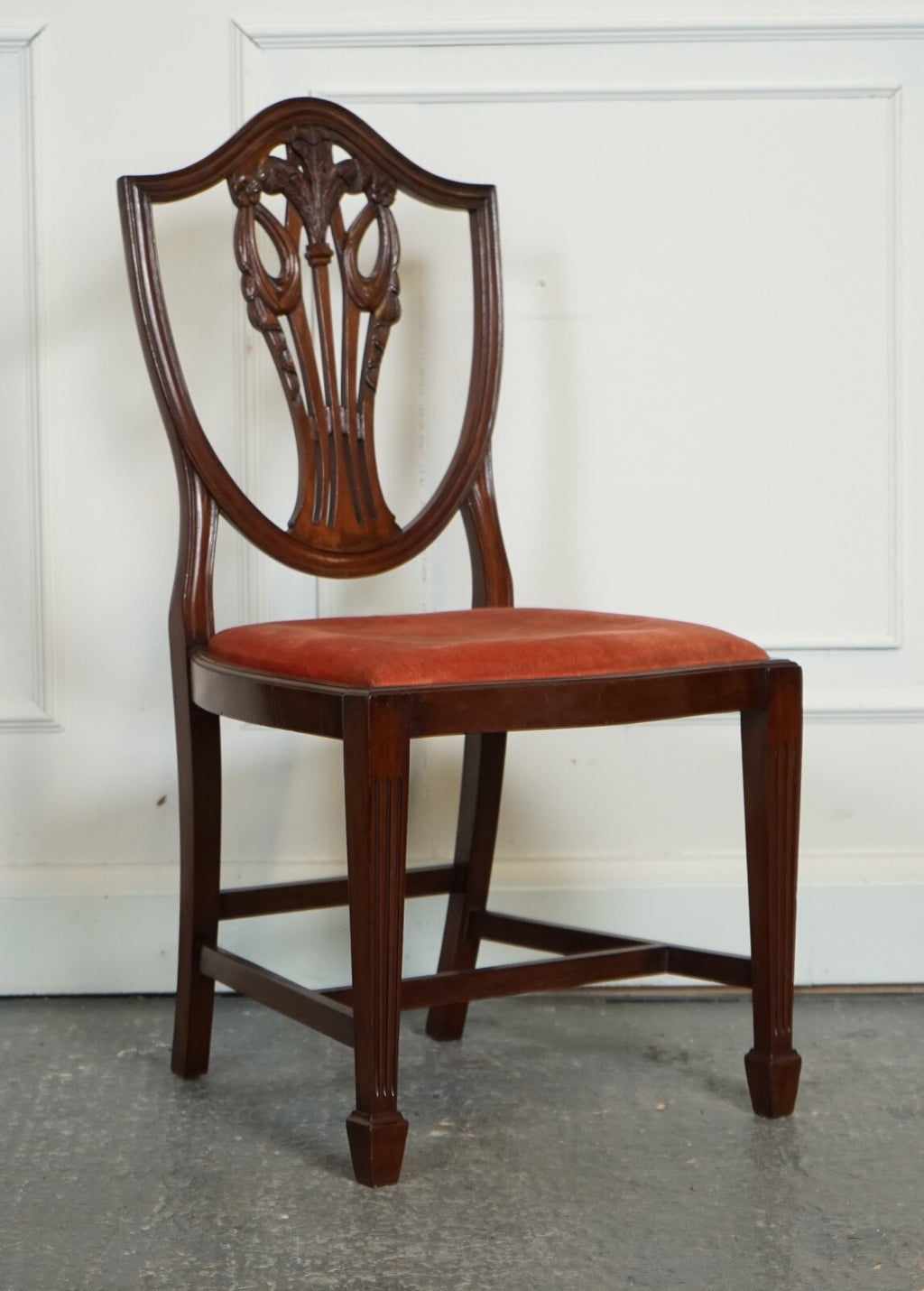 LOVELY PAiR OF VICTORIAN HEPPLEWHITE CARVER HALLWAY SIDE CHAIRS FEATHER FILLED
