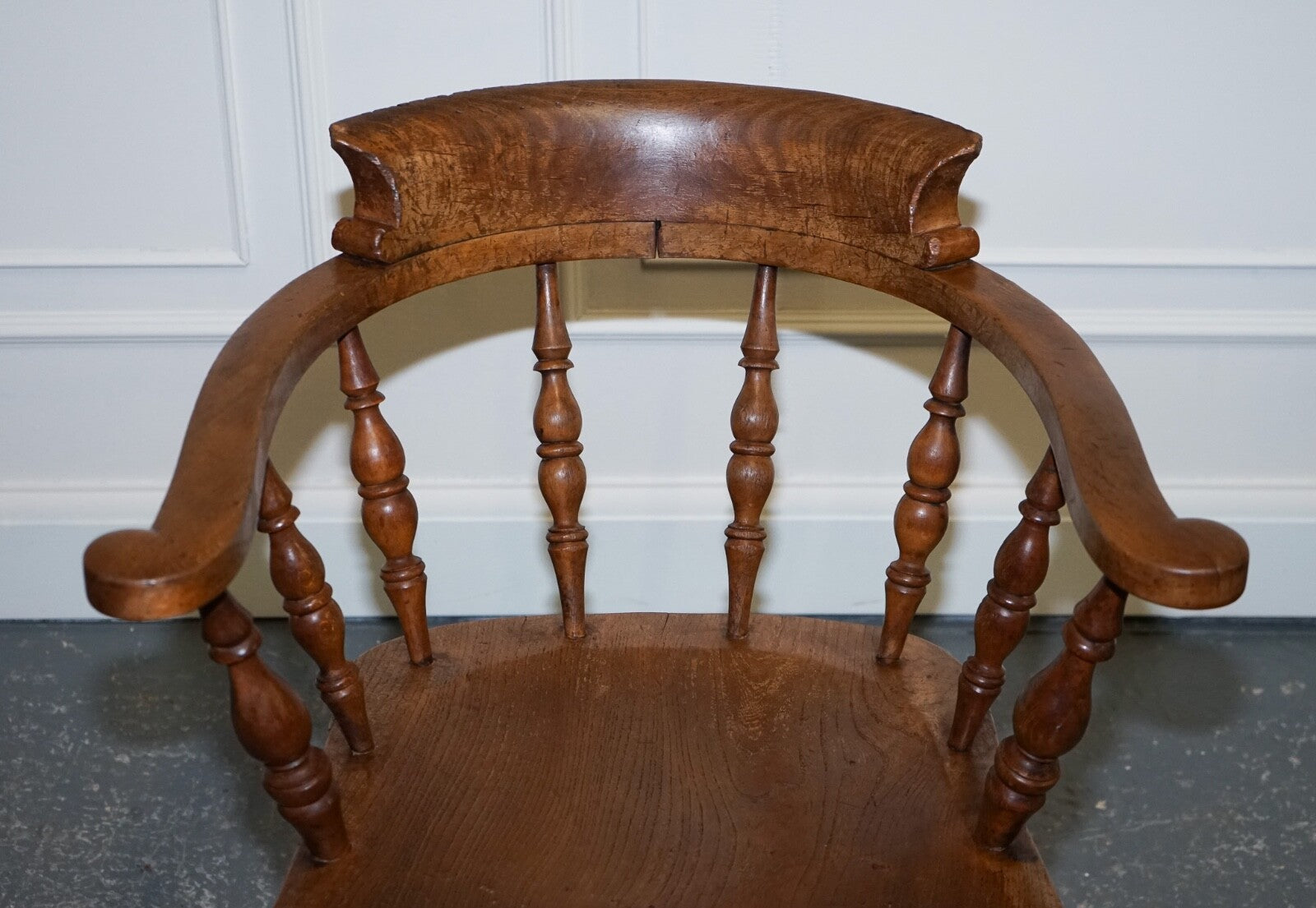 GORGEOUS PATINA EDWARDIAN SOLID ELM BOW BACK SMOKERS CAPTAINS CHAIR