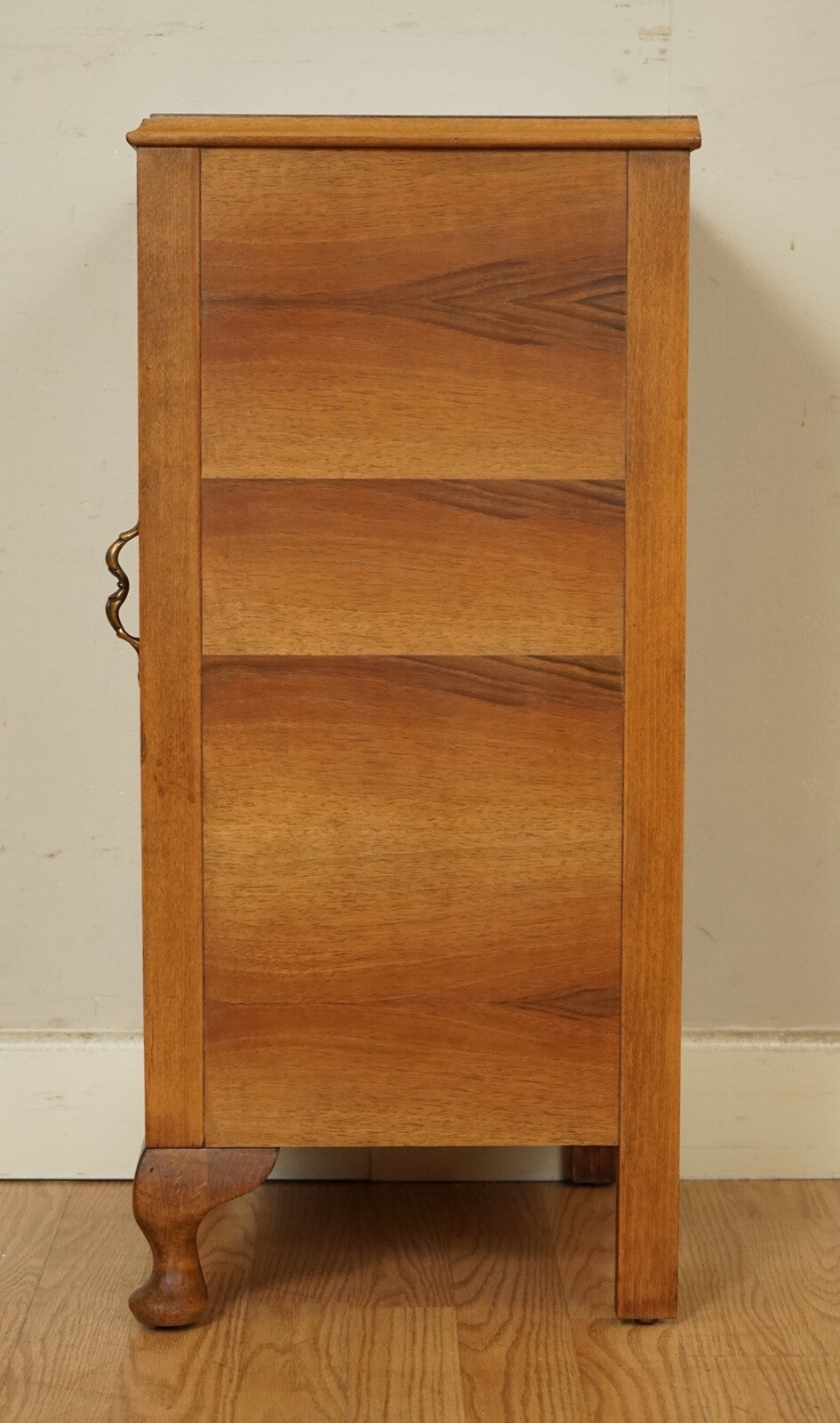 VINTAGE ART DECO BURR WALNUT BEDSIDE END SIDE TABLE