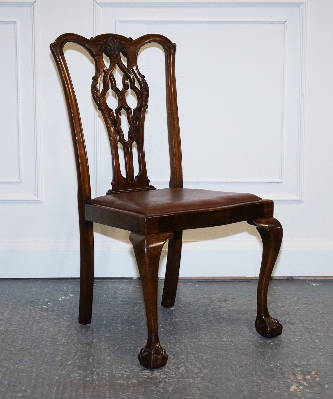 JAMES PHILLIPS CHIPPENDALE STYLE CLAW & BALL SIDE DINING DESK LEATHER CHAIRS