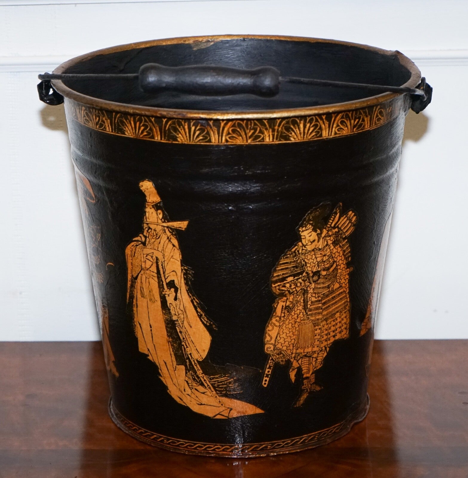 VINTAGE METAL TRADITIONAL DECOUPAGE BIN OR PLANTER BUCKET ORIENTAL DECORATIONS