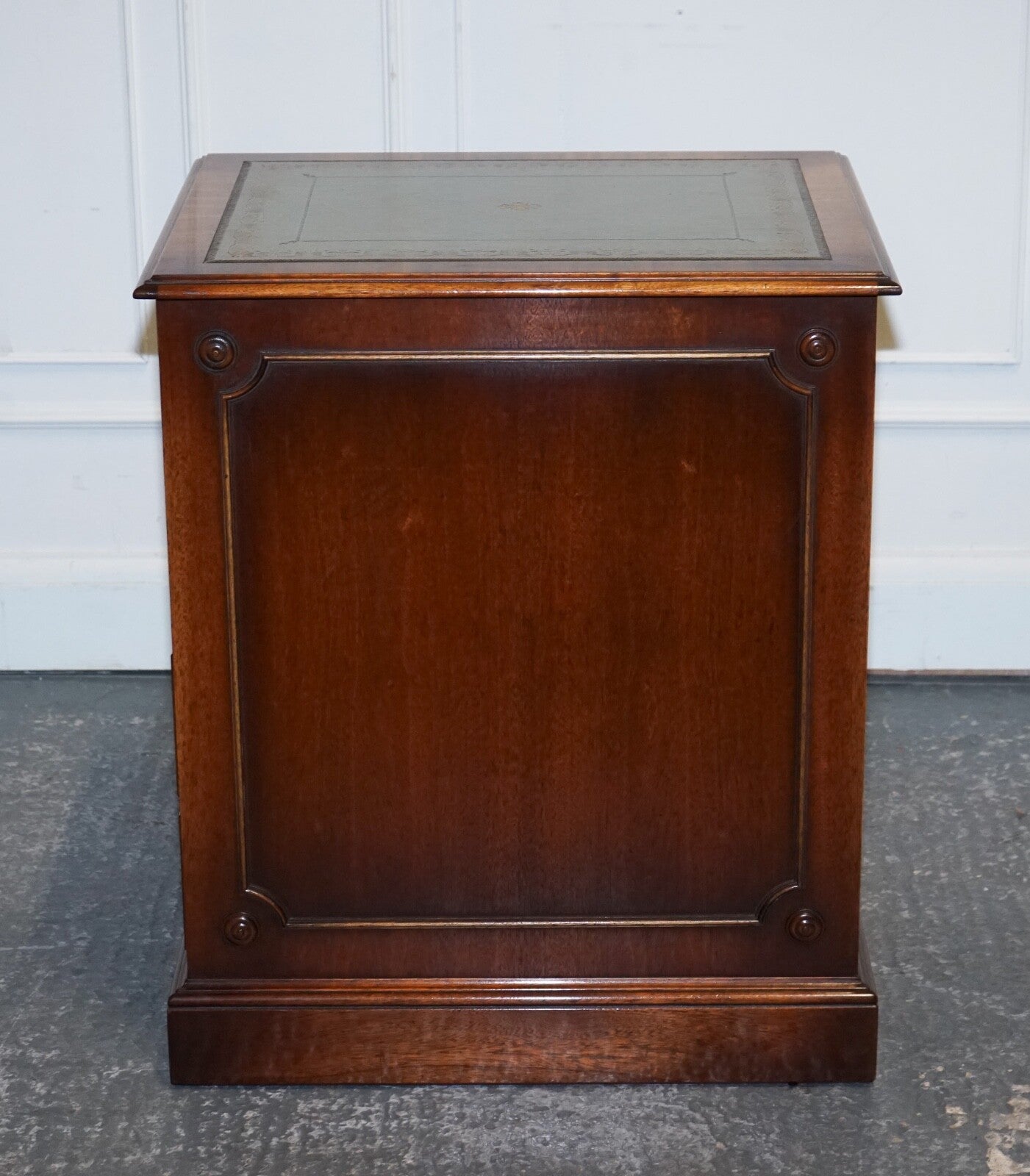BEVAN FUNNELL FILLING CABINET RARE SAGE BLUE LEATHER VARIOUS SIZE FOLDERS