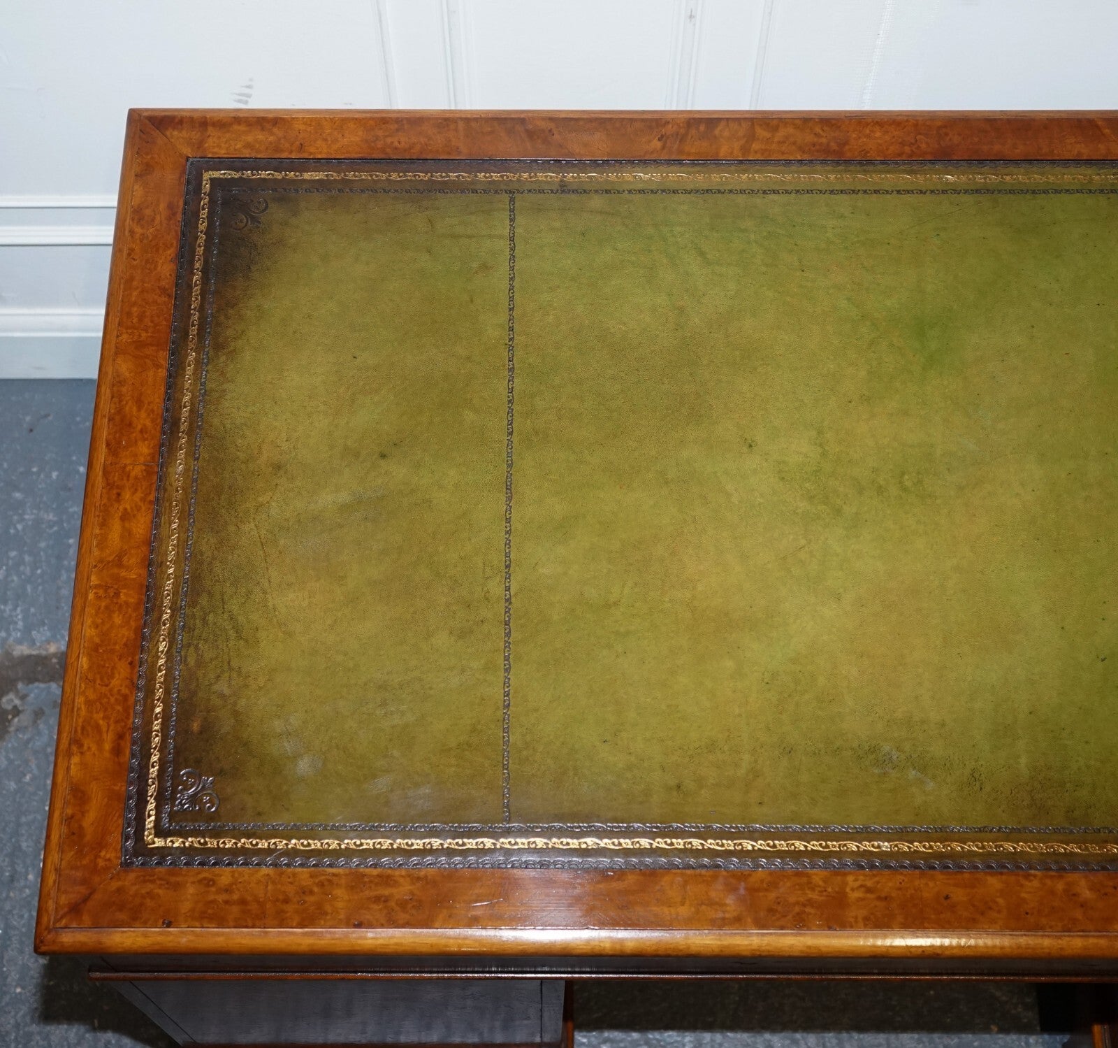 ONE OF A KiND RESTORED VICTORIAN BURR WALNUT HAND DYED LEATHER PEDESTAL DESK