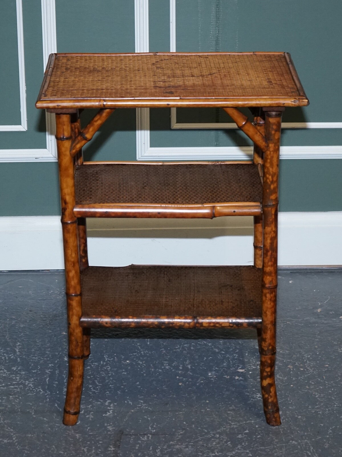ANTIQUE ENGLISH BURNT BAMBOO THREE TIER SIDE END LAMP TABLE