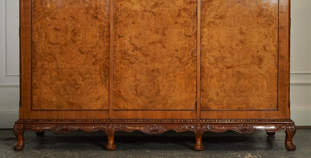 VICTORIAN QUEEN ANNE BURR WALNUT HEAVILY CARVED TRIPLE DOOR WARDROBE