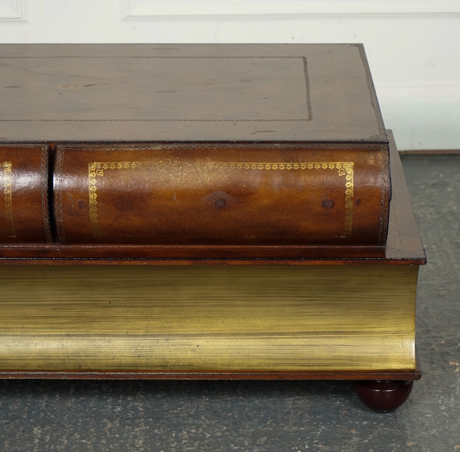 VINTAGE THEODORE ALEXANDER SCHOLARS STACK LIBRARY BOOKCASES COFFEE TABLE DRAWER