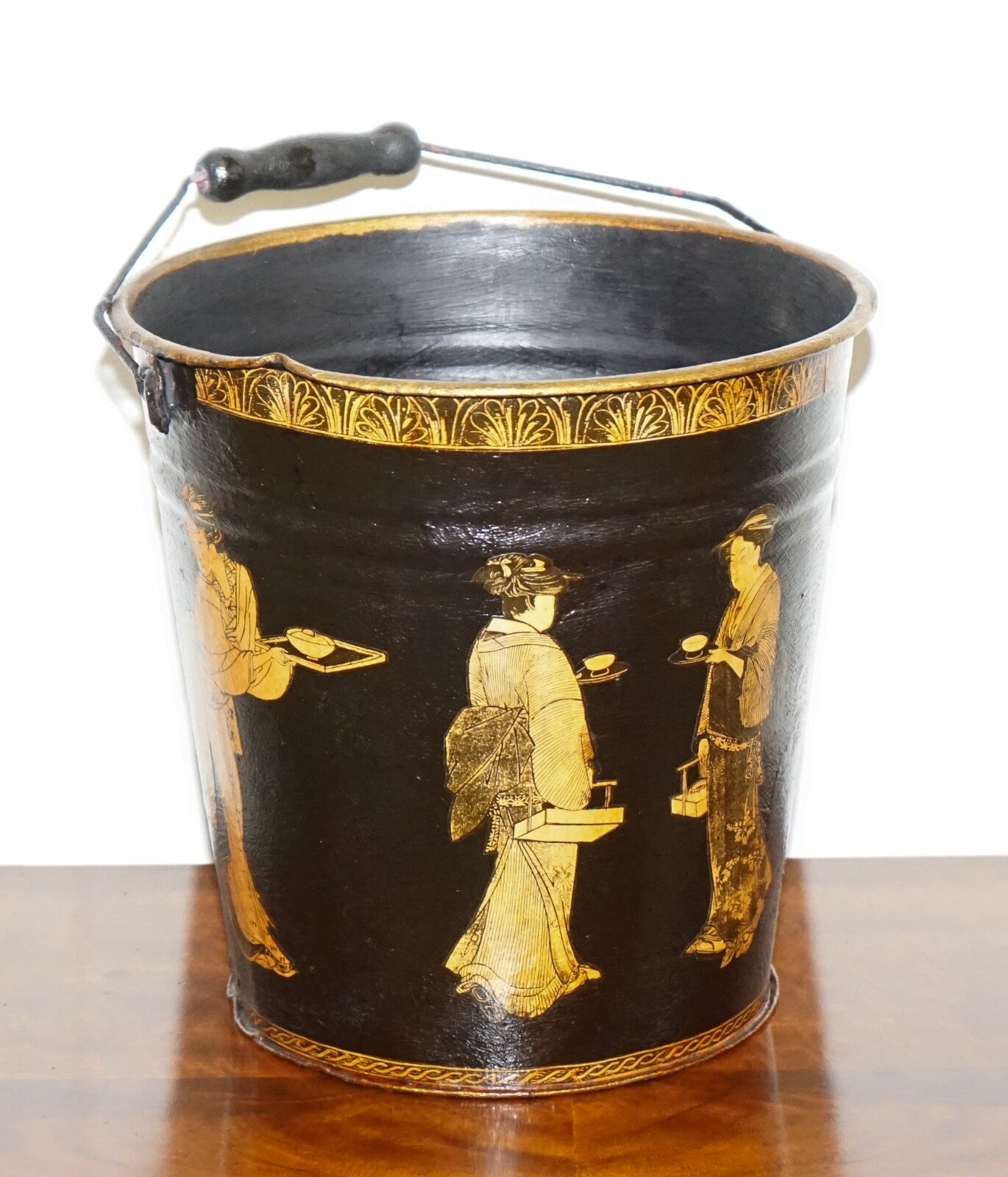 VINTAGE METAL TRADITIONAL DECOUPAGE BIN OR PLANTER BUCKET ORIENTAL DECORATIONS