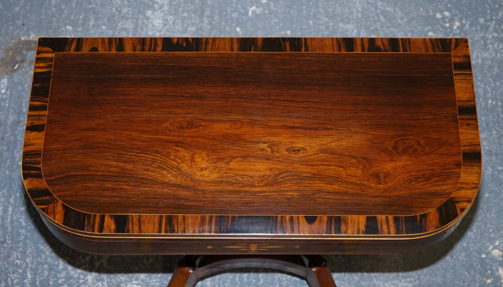 FULLY RESTORED GEORGIAN GAMES CARD FOLDING TABLE ON ORIGINAL BRASS CASTORS