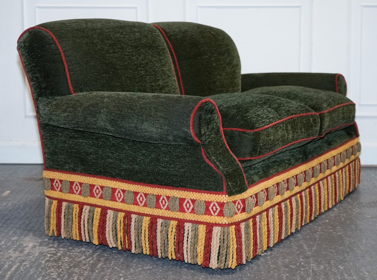 PETER DUDGEON BRITISH HANDMADE GREEN FABRIC HOWARD STYLE 2 SEATER SOFA RRP£10000