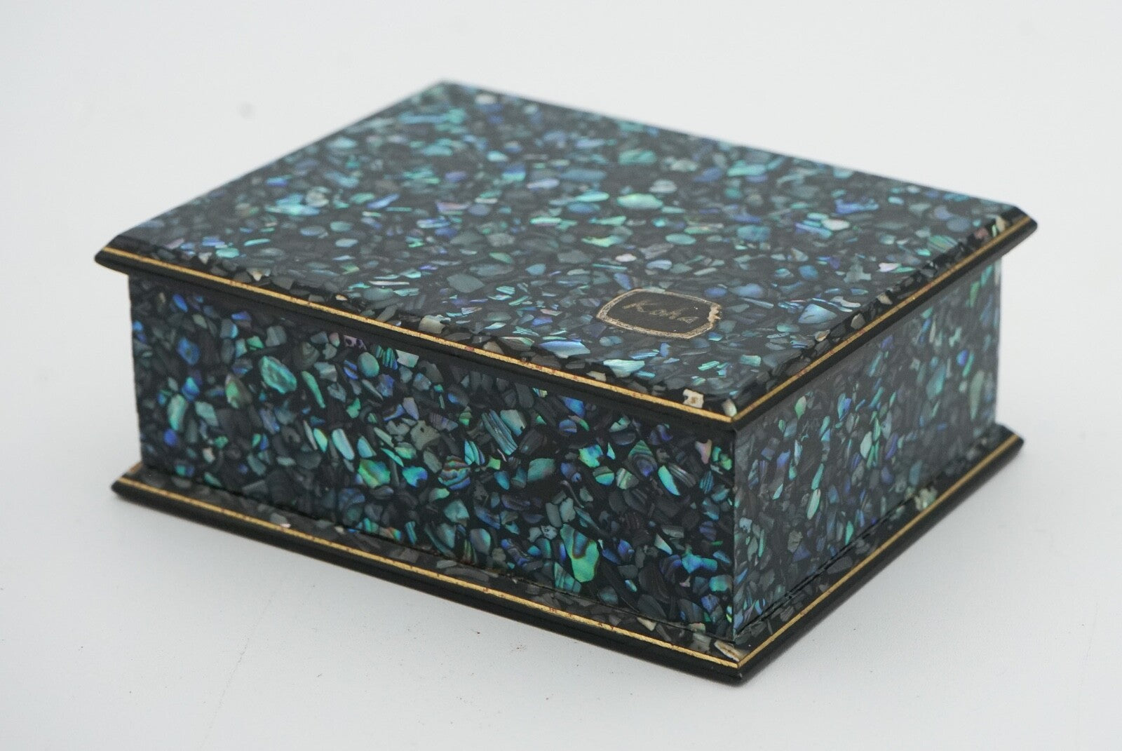VINTAGE GENUINE PAUA SHELL ABALONE TRINKET JEWELERY STORAGE BOX FROM NEW ZEALAND