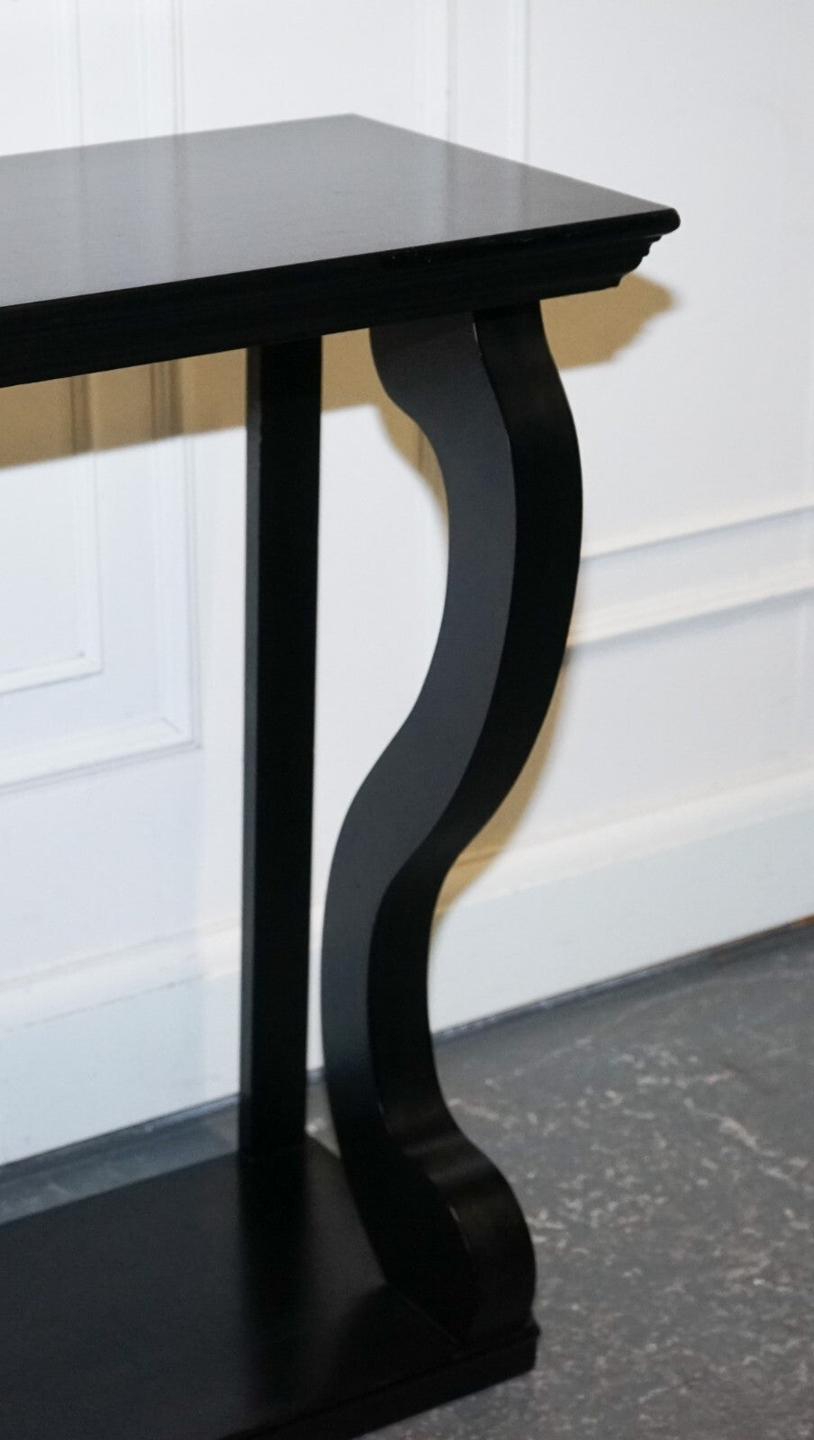 LOVELY BLACK FRENCH BAROQUE STYLE CONSOLE TABLE SIDEBOARD