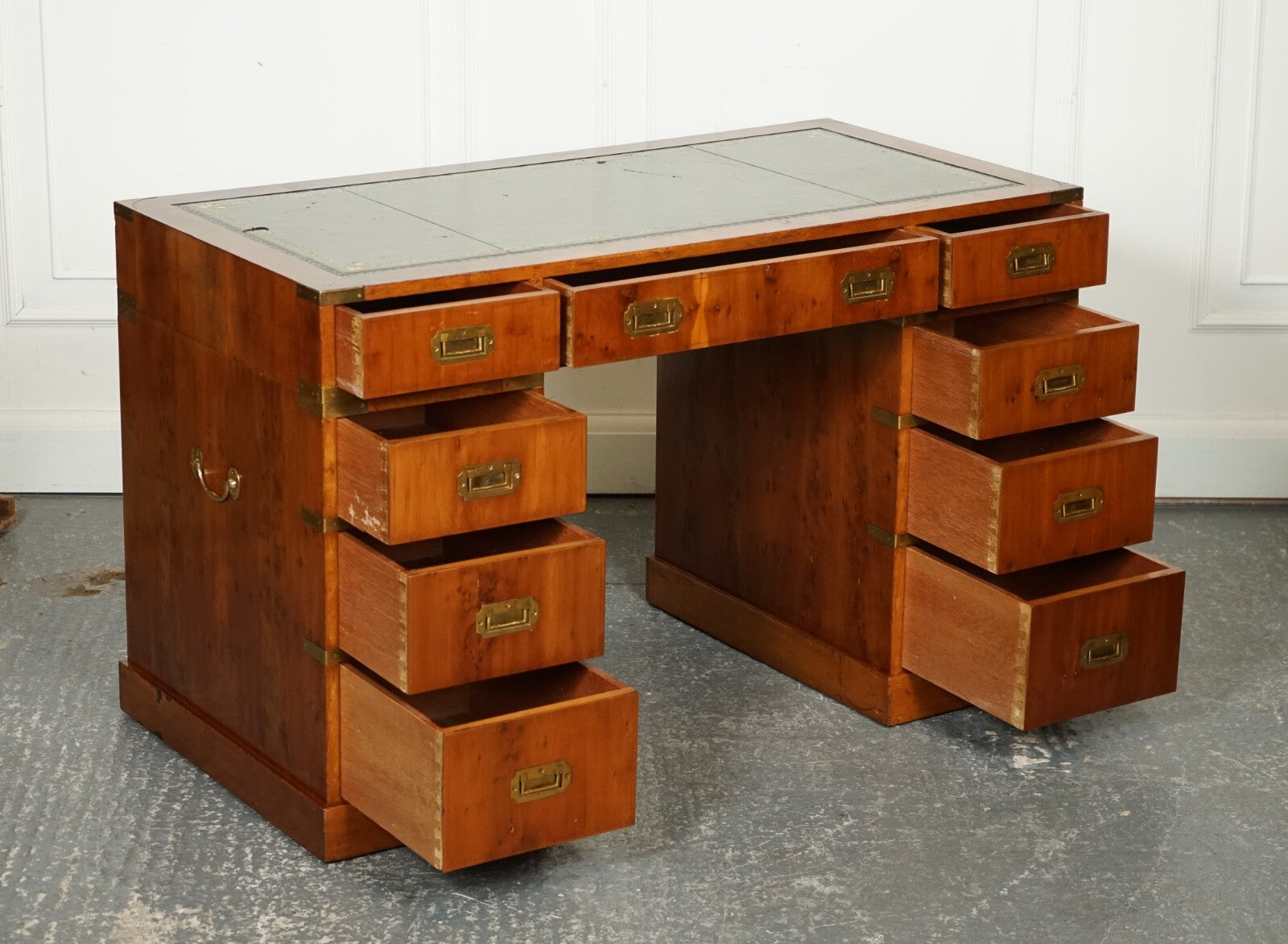 VINTAGE BURR YEW CAMPAIGN MILITARY GREEN LEATHER TWIN PEDESTAL DESK BRASS