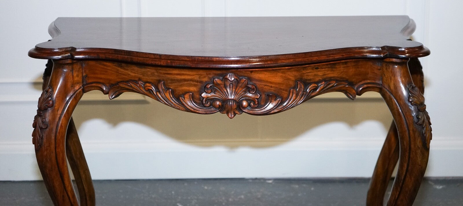 LATE 19TH CENTURY CARVED FRENCH HALL STAND CONSOLE TABLE WITH CABRIOLE LEGS