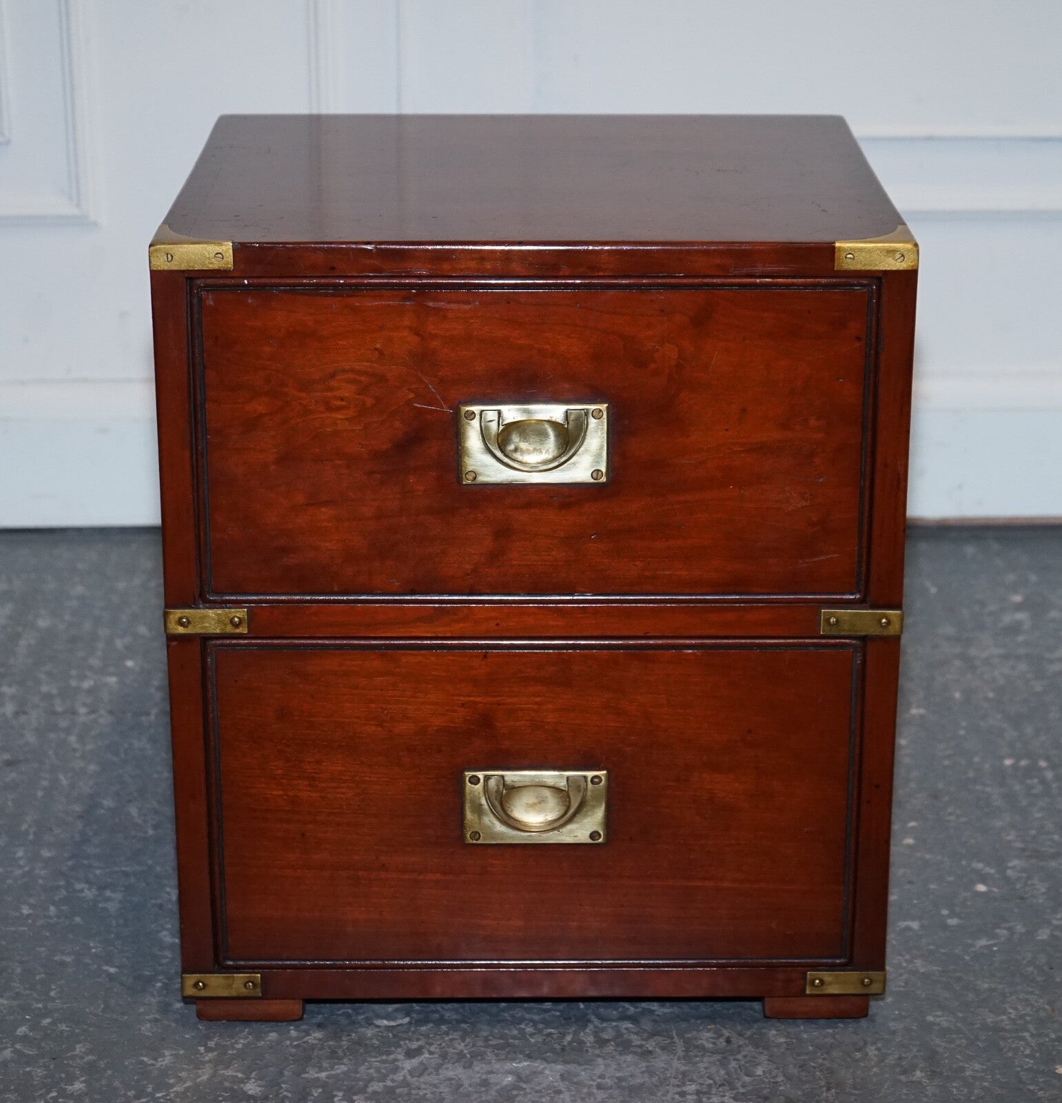 LOVELY MILITARY CAMPAIGN HARRODS KENNEDY BEDSIDE NIGHTSTAND TWO DRAWERS