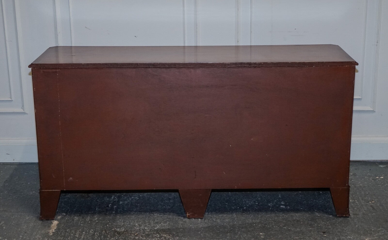 GEORGIAN STYLE H.G. HUDSON BURR WALNUT SIDEBOARD BANK OF DRAWERS QUALITY MADE