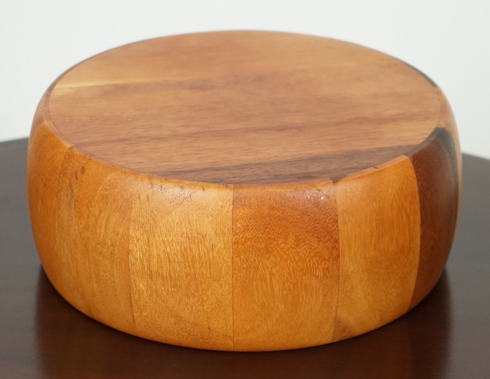 ACACIA CURVE FRUIT OR SALAD BOWL
