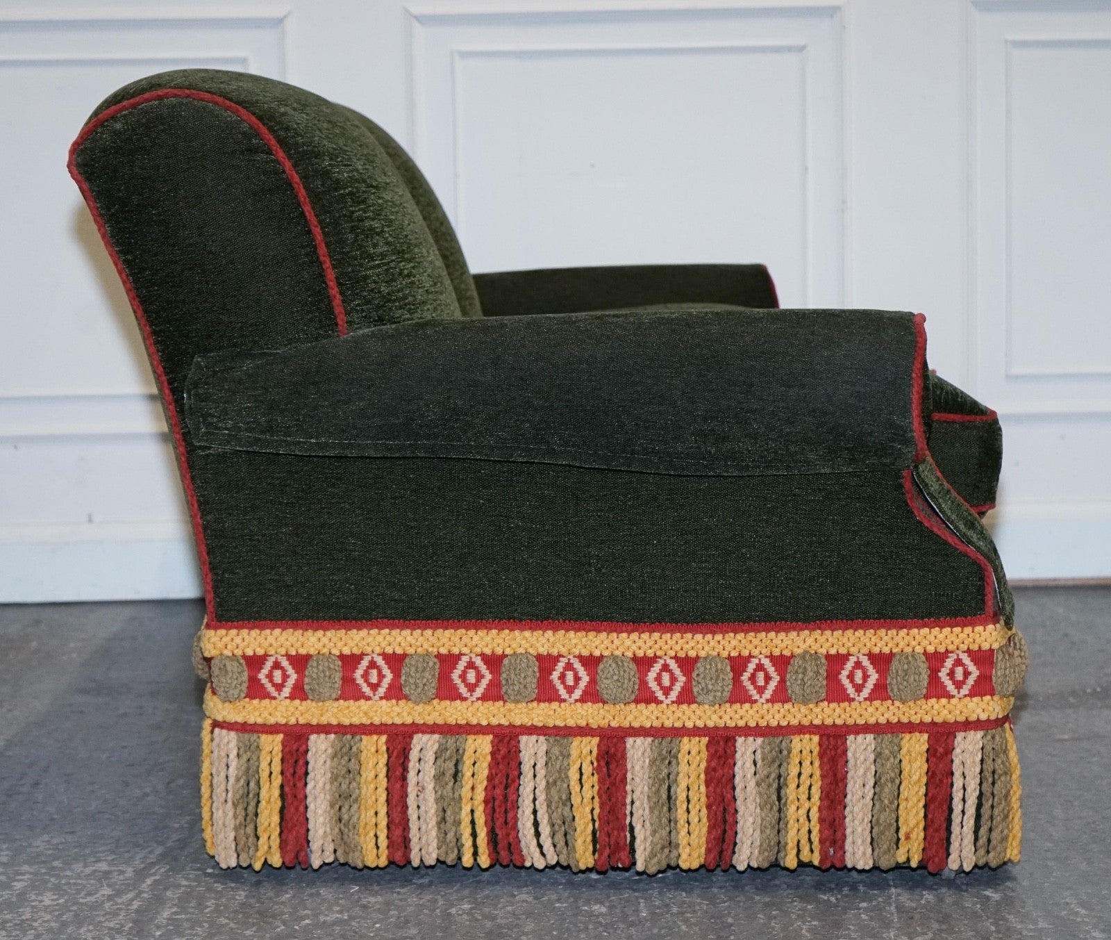 PETER DUDGEON BRITISH HANDMADE GREEN FABRIC HOWARD STYLE 2 SEATER SOFA RRP£10000