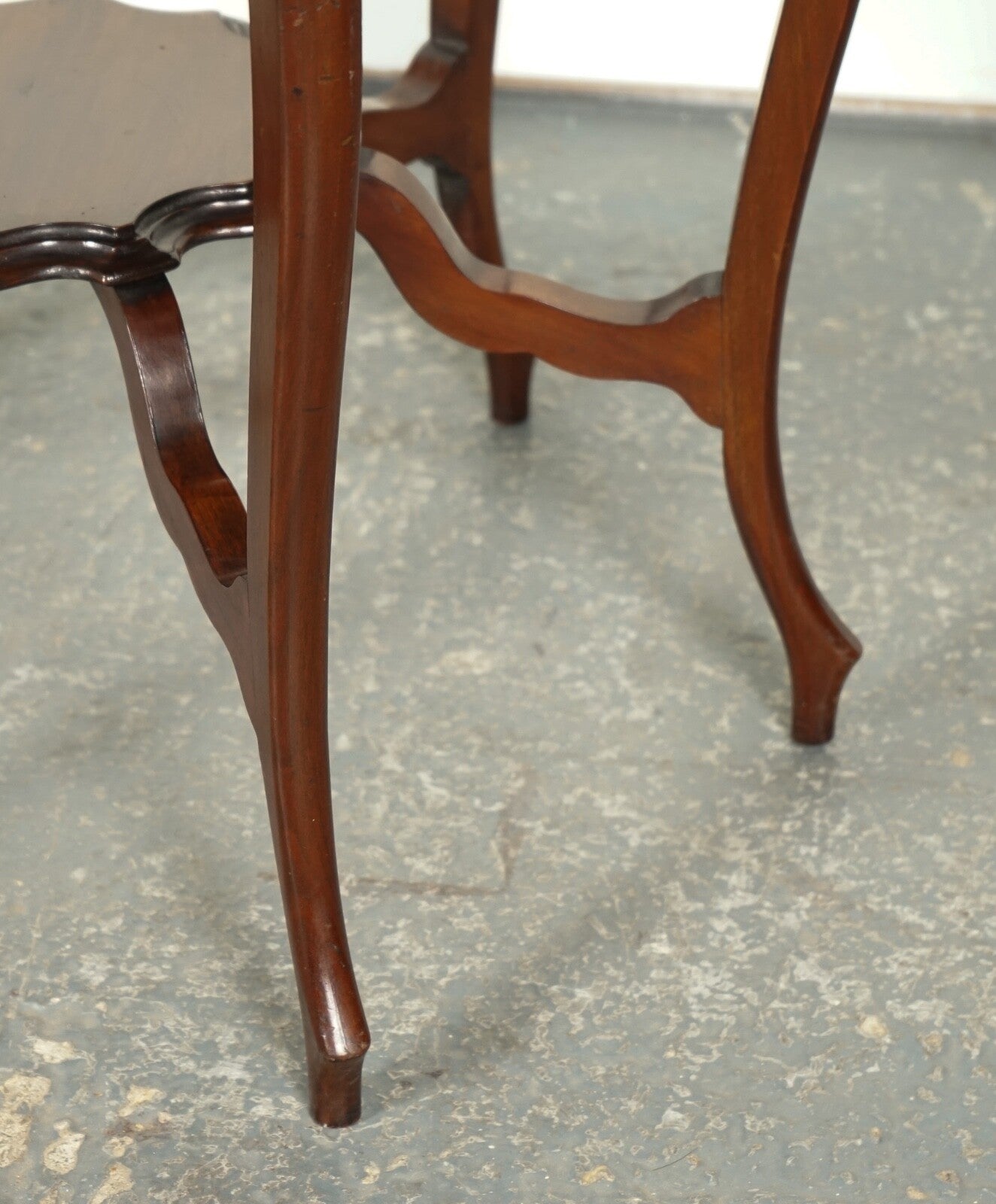 EDWARDIAN WALNUT SIDE END OCCASIONAL CENTRE TABLE J1