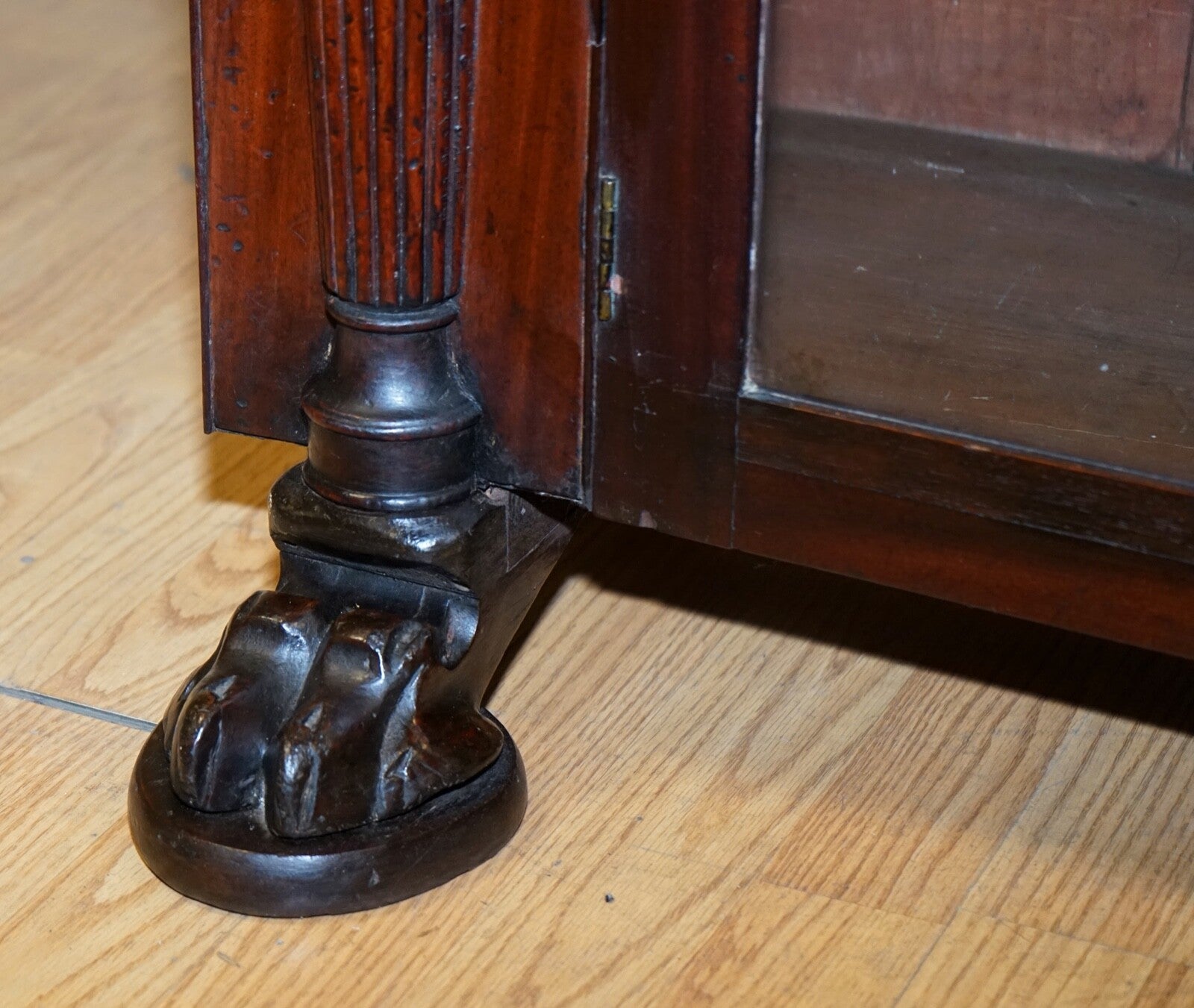 VICTORIAN MAHOGANY BOOKCASE WITH LION MASK CLAW FEET GLAZED DOORS