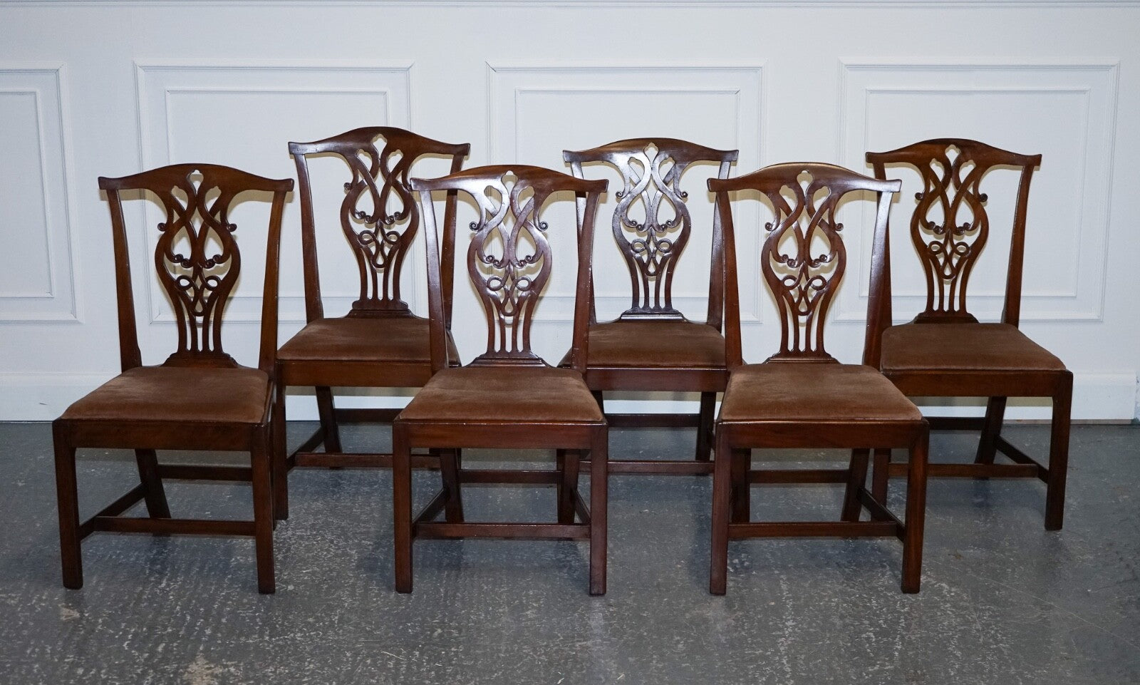 LOVELY CHIPPENDALE STYLE SET OF 6 DINING CHAIRS H FRAME