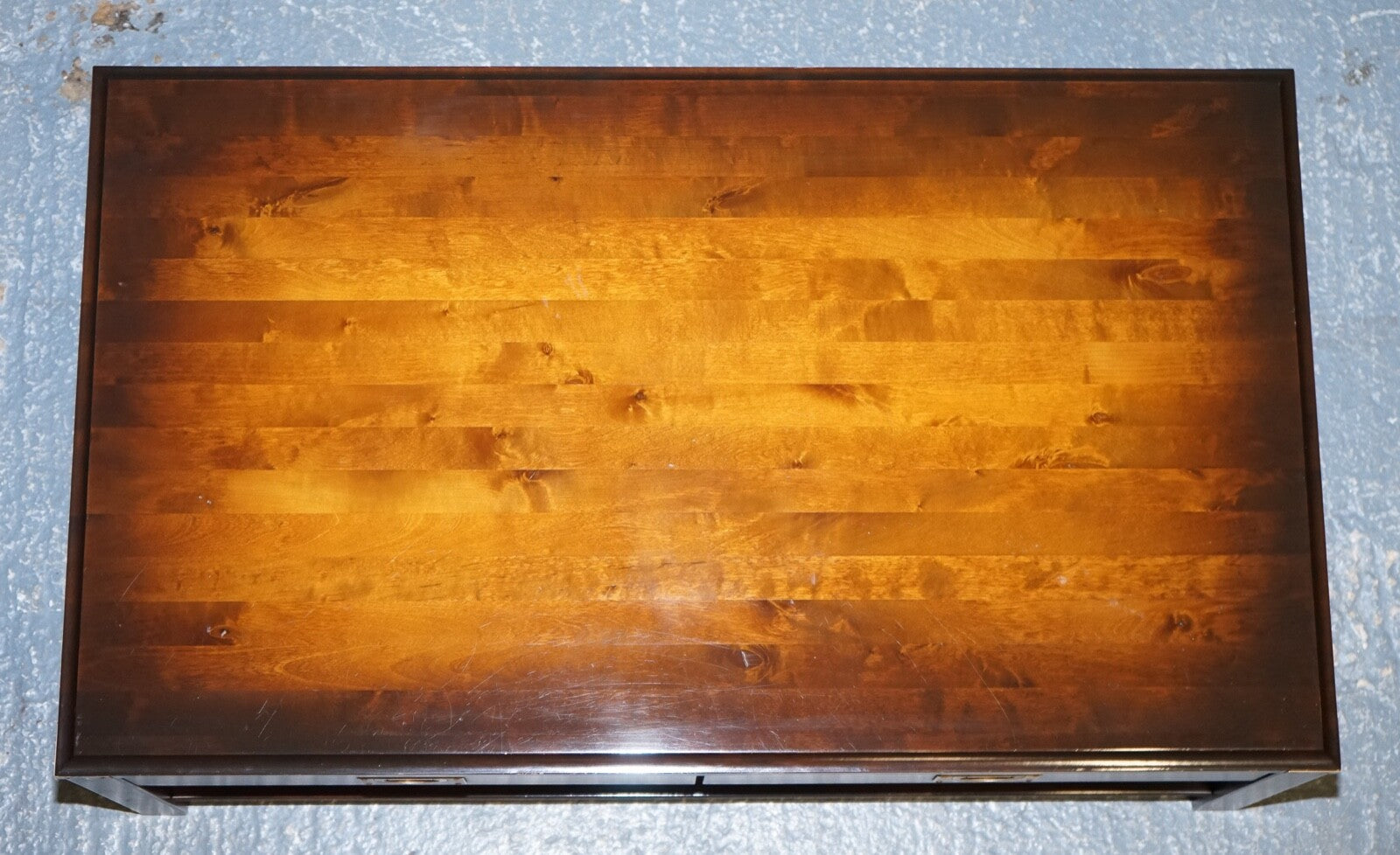 STUNNING VINTAGE MILITARY CAMPAIGN MAHOGANY & BRASS COFFEE TABLE